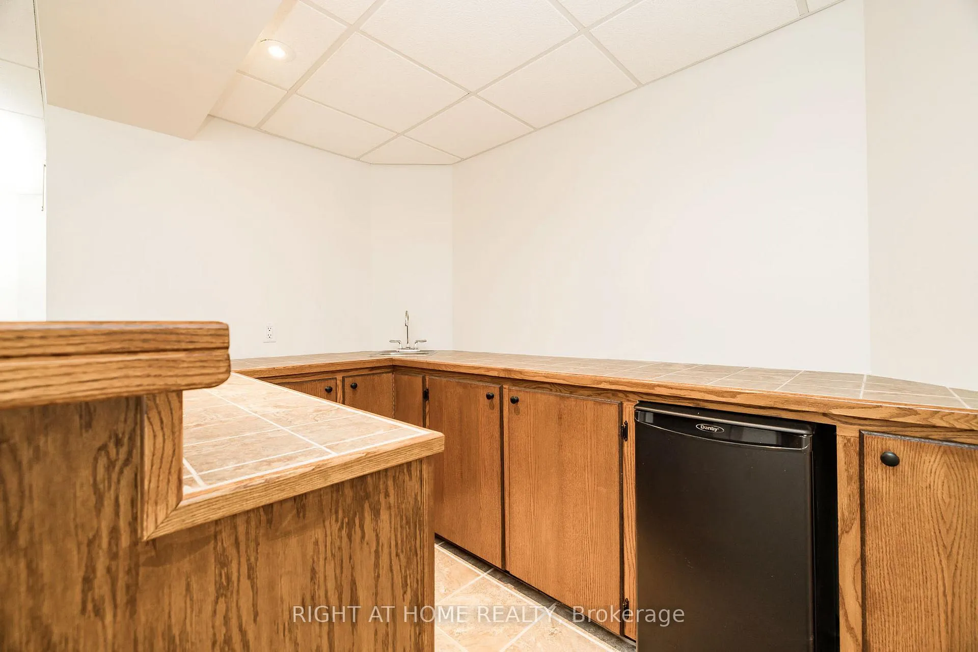 Photo 39 of 109 Coyote Crescent, Ottawa, Stittsville (South) — HOMEH