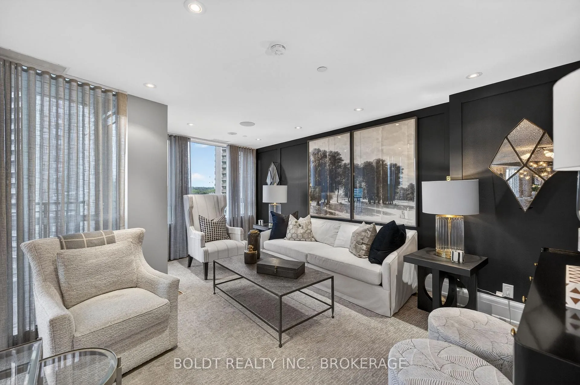 Photo 7 of Unit 702, 181 Davenport Road, Toronto, The Annex — HOMEH