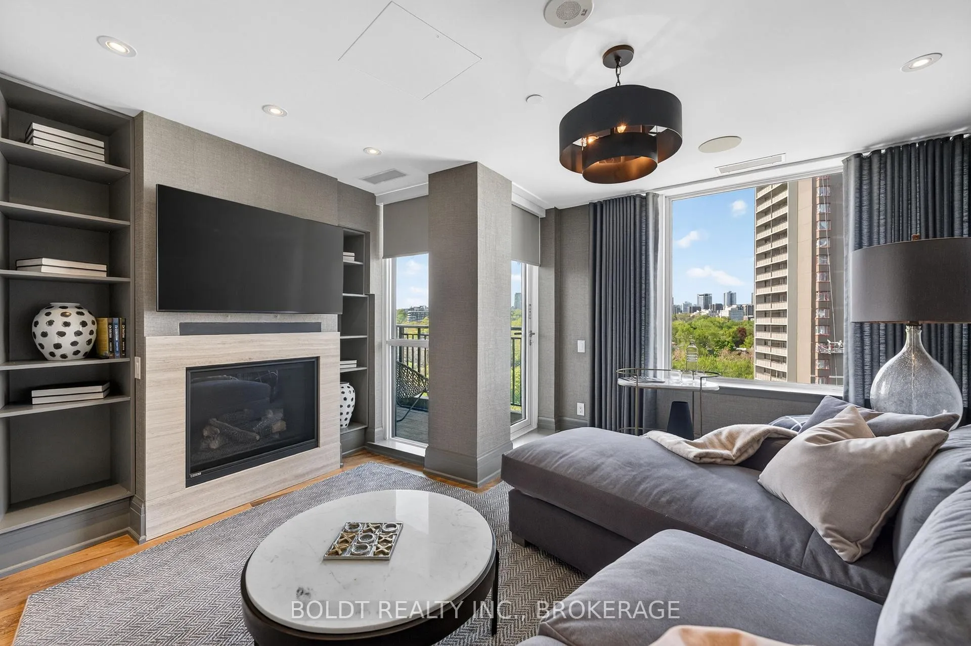 Photo 23 of Unit 702, 181 Davenport Road, Toronto, The Annex — HOMEH