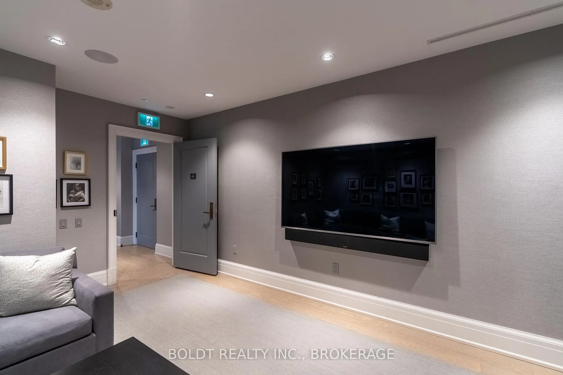 Photo 47 of Unit 702, 181 Davenport Road, Toronto, The Annex — HOMEH