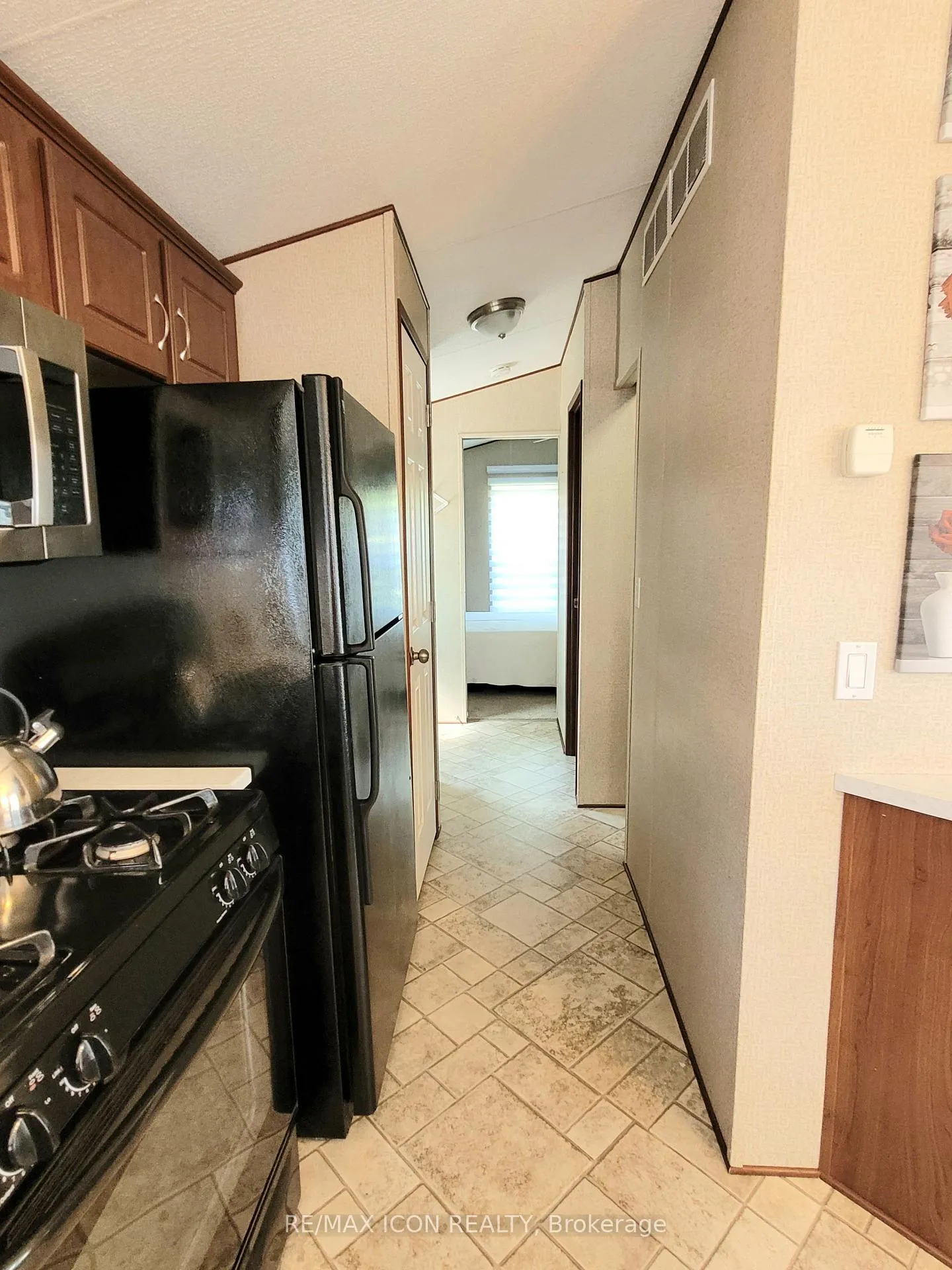 Photo 13 of Unit 32 Rowan Rd, 77307 Bluewater Highway, Bluewater, Bayfield — HOMEH