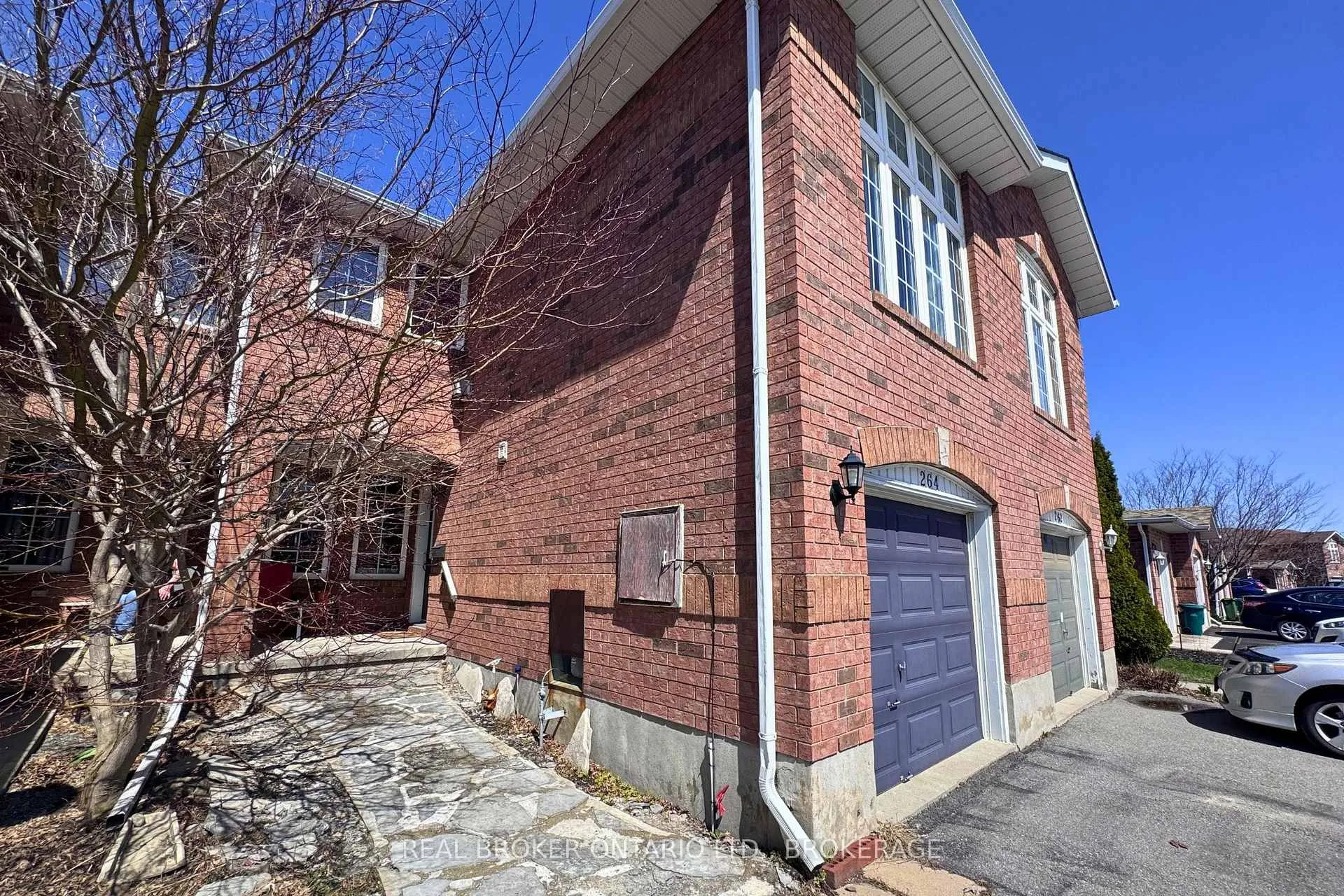 Photo 2 of 264 Ellesmeer Avenue, Kingston, City Northwest — HOMEH