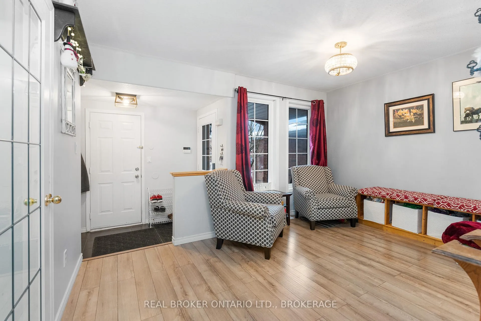 Photo 4 of 264 Ellesmeer Avenue, Kingston, City Northwest — HOMEH