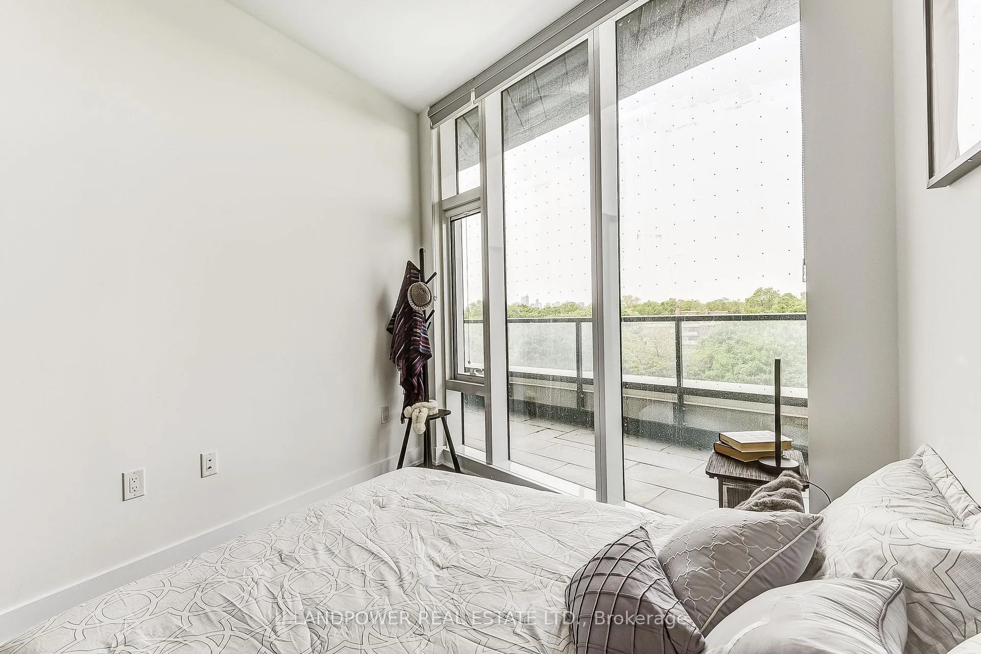 Photo 29 of Unit 415, 585 Bloor Street E, Toronto, North St. James Town — HOMEH
