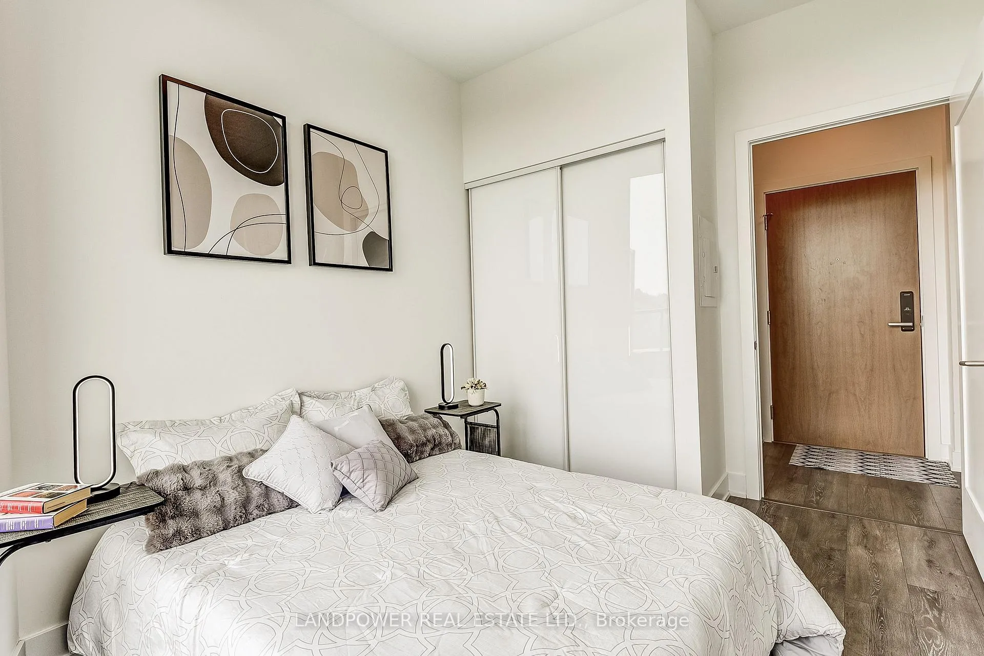 Photo 30 of Unit 415, 585 Bloor Street E, Toronto, North St. James Town — HOMEH