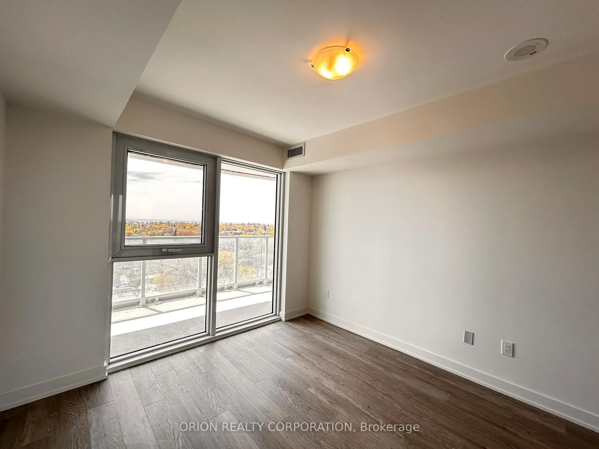 Photo 14 of Unit 706, 1010 Sandy Beach Road, Pickering, Bay Ridges — HOMEH