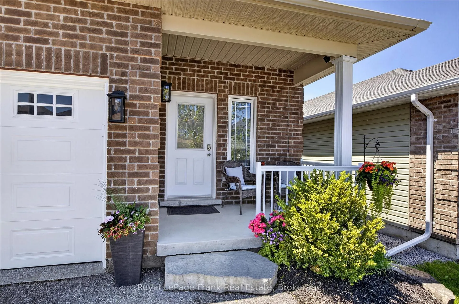 Photo 3 of 859 Emery Way, Peterborough, Monaghan Ward 2 — HOMEH