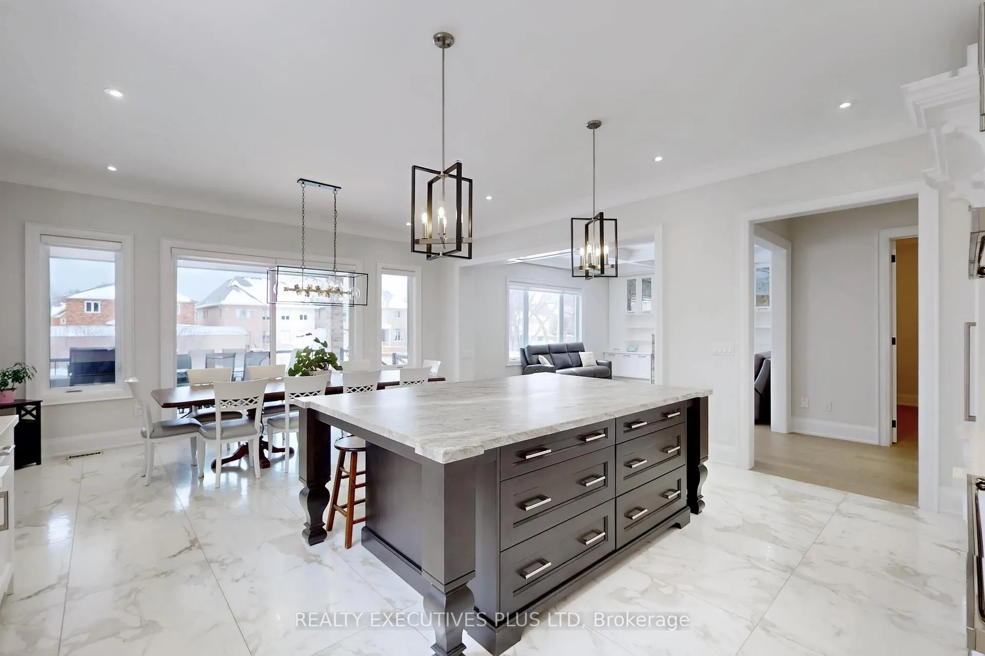 Photo 7 of 1771 Woodview Avenue, Pickering, Highbush — HOMEH