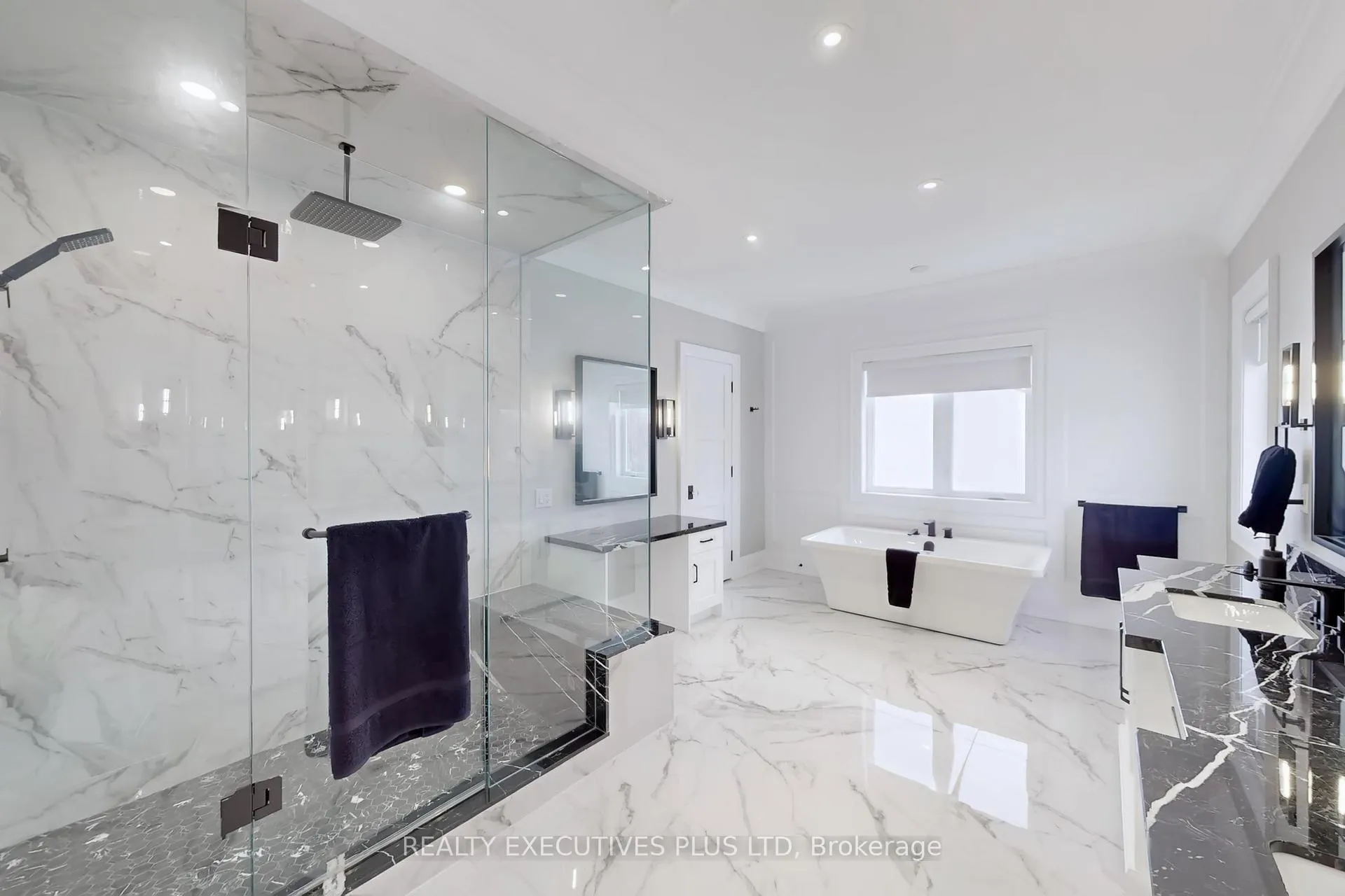 Photo 30 of 1771 Woodview Avenue, Pickering, Highbush — HOMEH