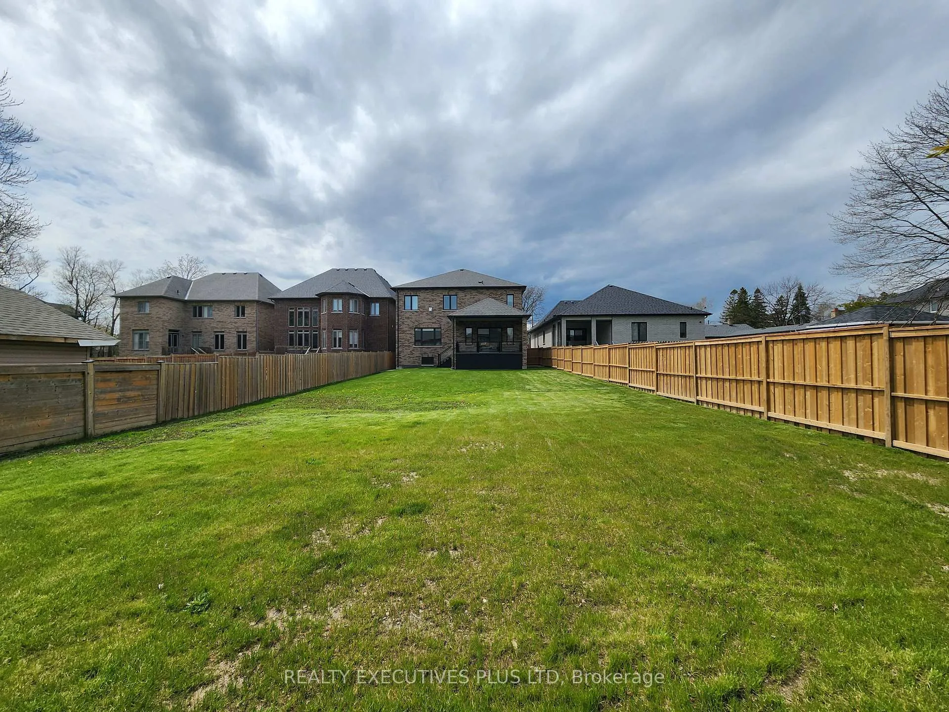 Photo 43 of 1771 Woodview Avenue, Pickering, Highbush — HOMEH