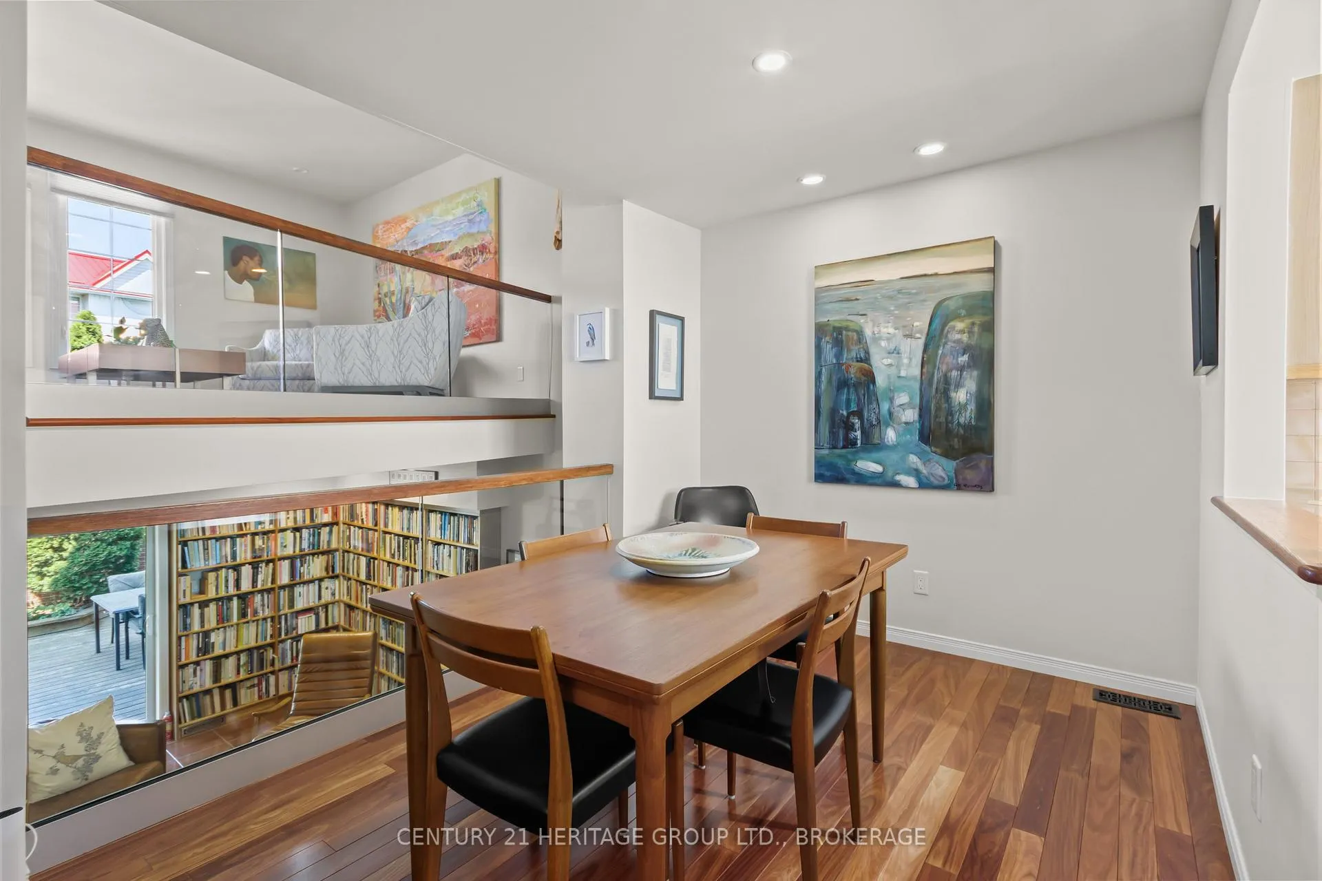 Photo 8 of Unit 36, 1 Place D'armes, Kingston, East of Sir John A. Blvd — HOMEH