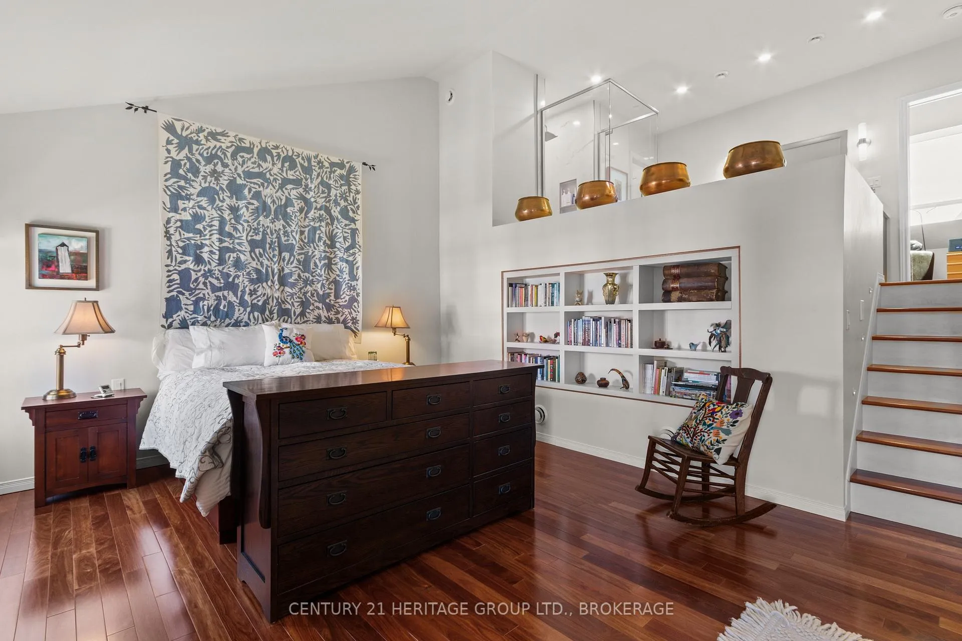 Photo 13 of Unit 36, 1 Place D'armes, Kingston, East of Sir John A. Blvd — HOMEH
