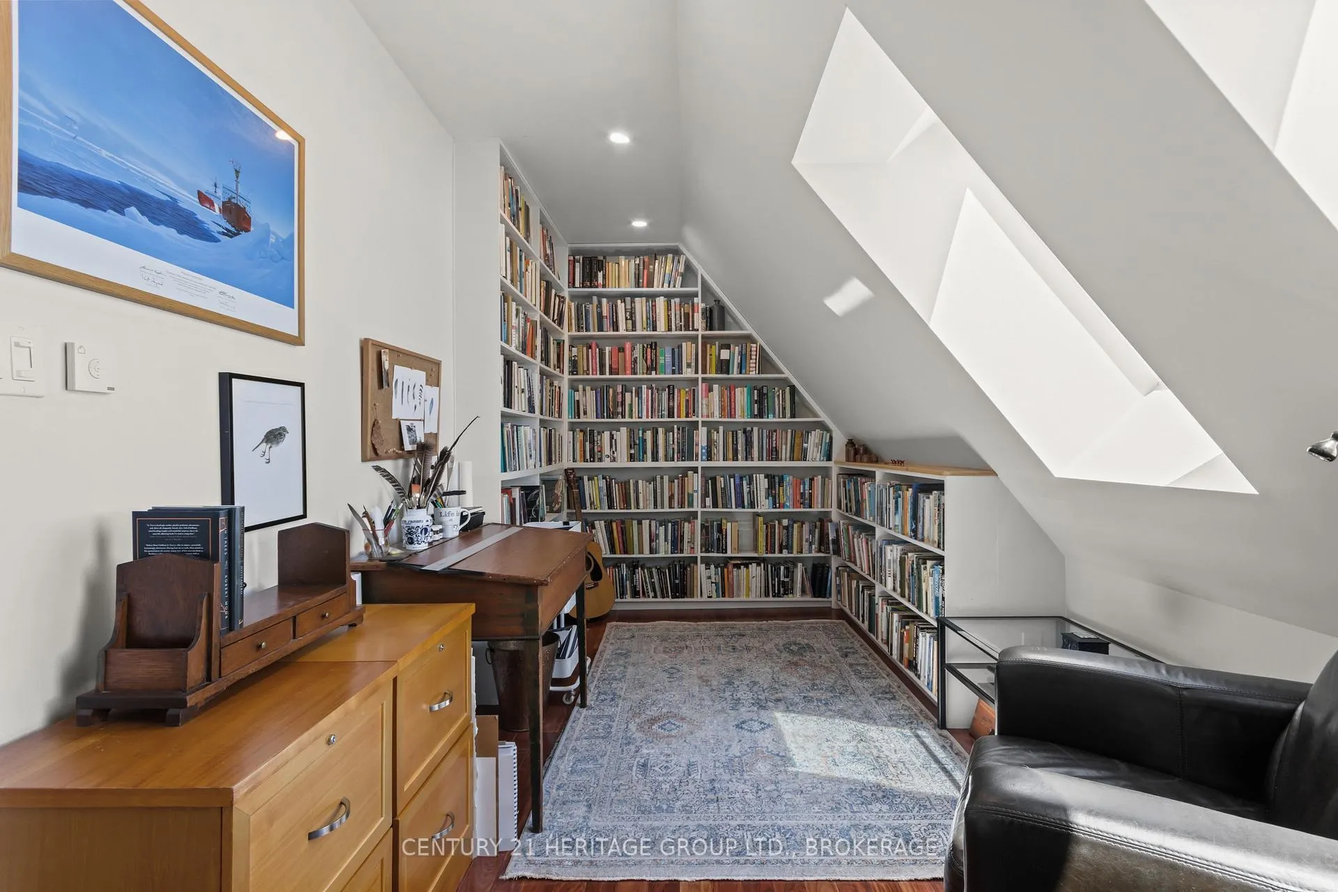 Photo 17 of Unit 36, 1 Place D'armes, Kingston, East of Sir John A. Blvd — HOMEH
