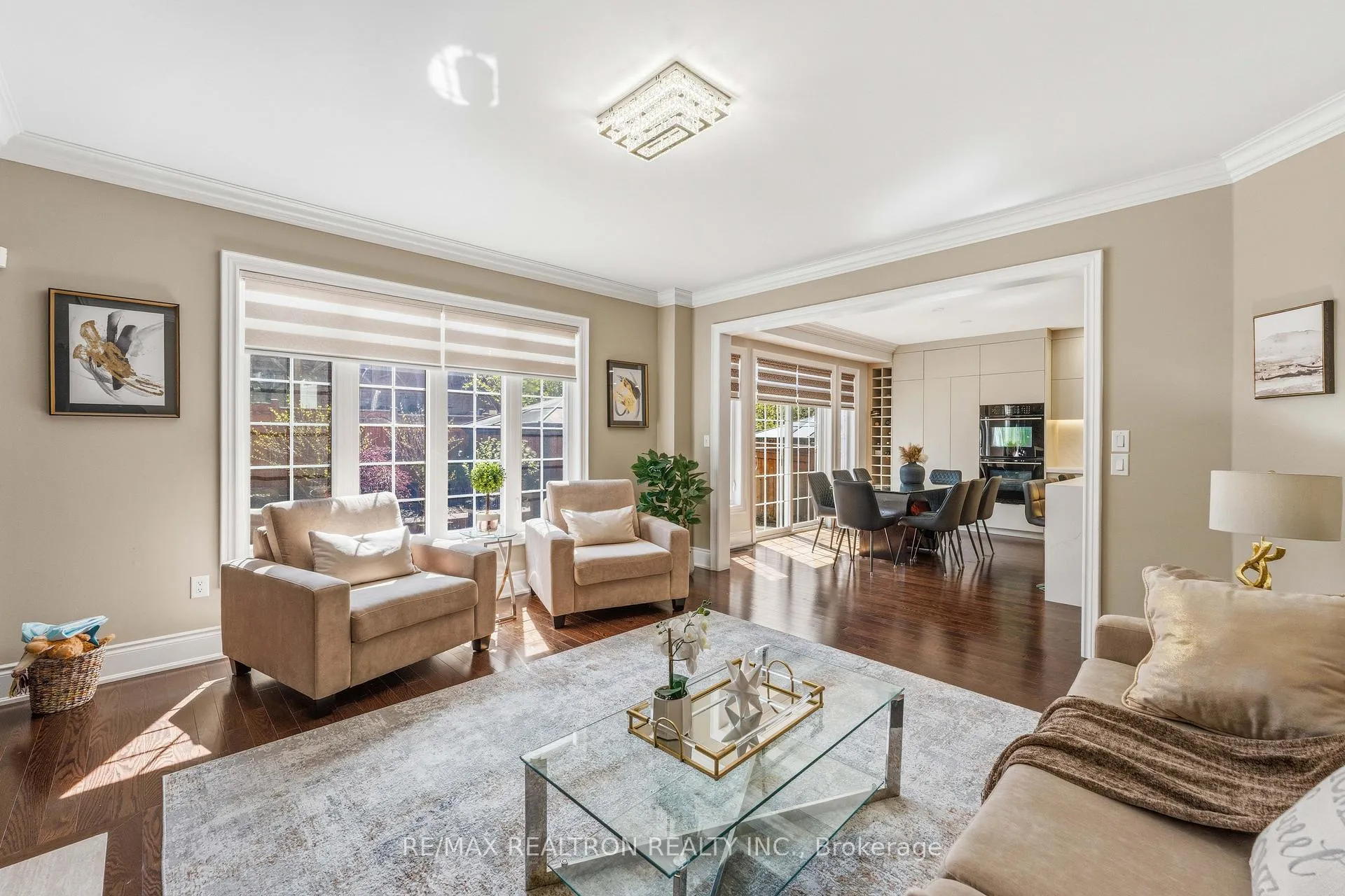Photo 23 of 103 Sir Stevens Drive, Vaughan, Patterson — HOMEH