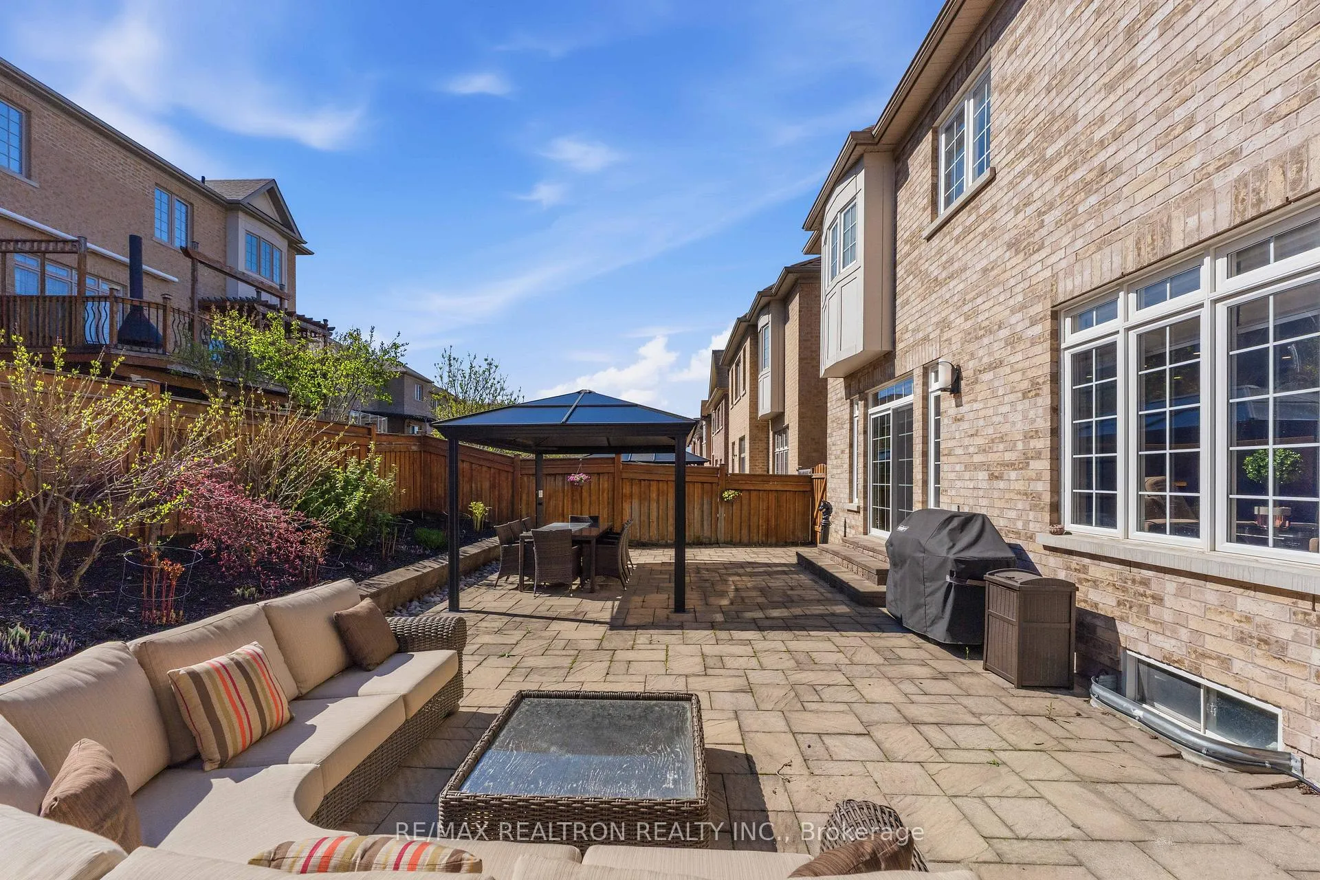Photo 47 of 103 Sir Stevens Drive, Vaughan, Patterson — HOMEH
