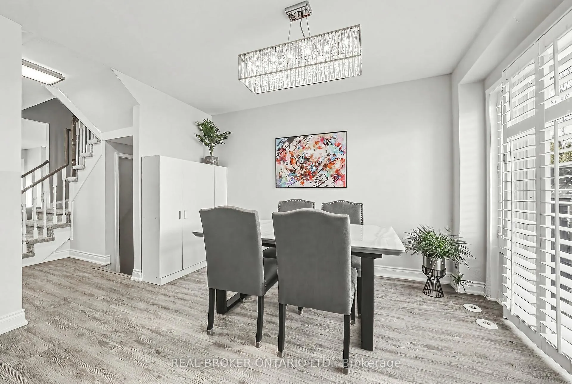 Photo 7 of 2259 Seton Crescent, Burlington, Orchard — HOMEH