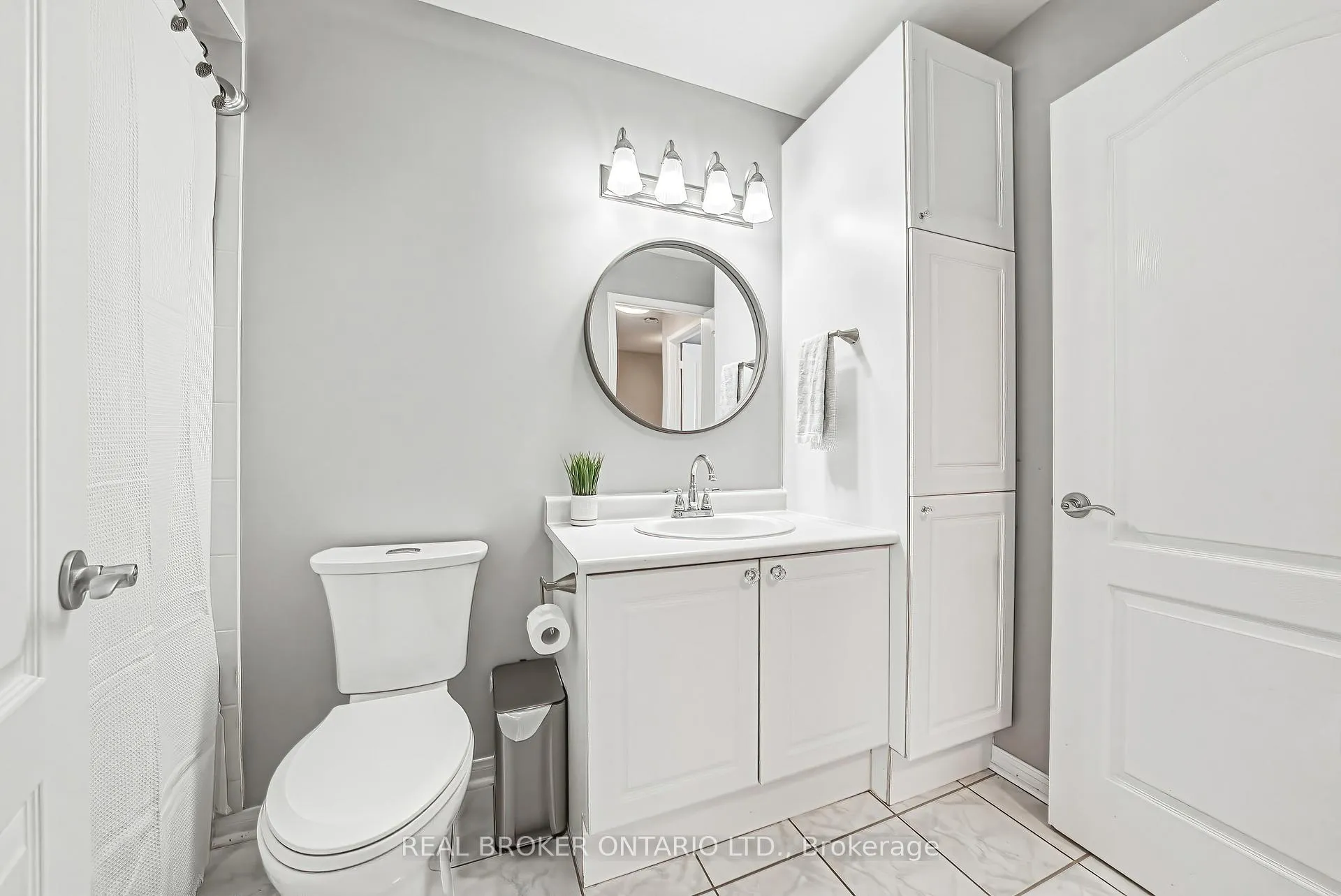 Photo 14 of 2259 Seton Crescent, Burlington, Orchard — HOMEH