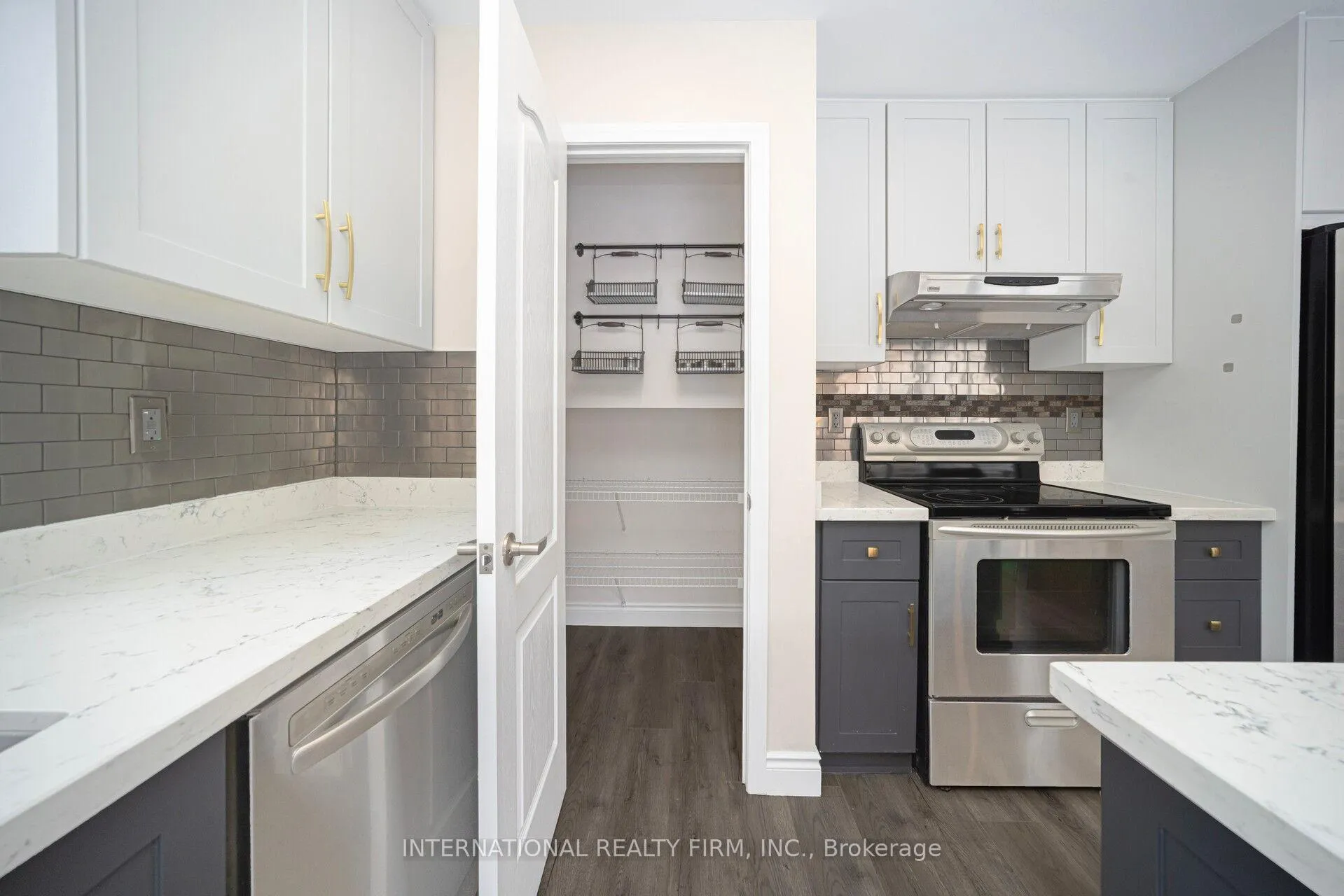 Photo 6 of 563 Hood Terrace, Milton, Coates — HOMEH