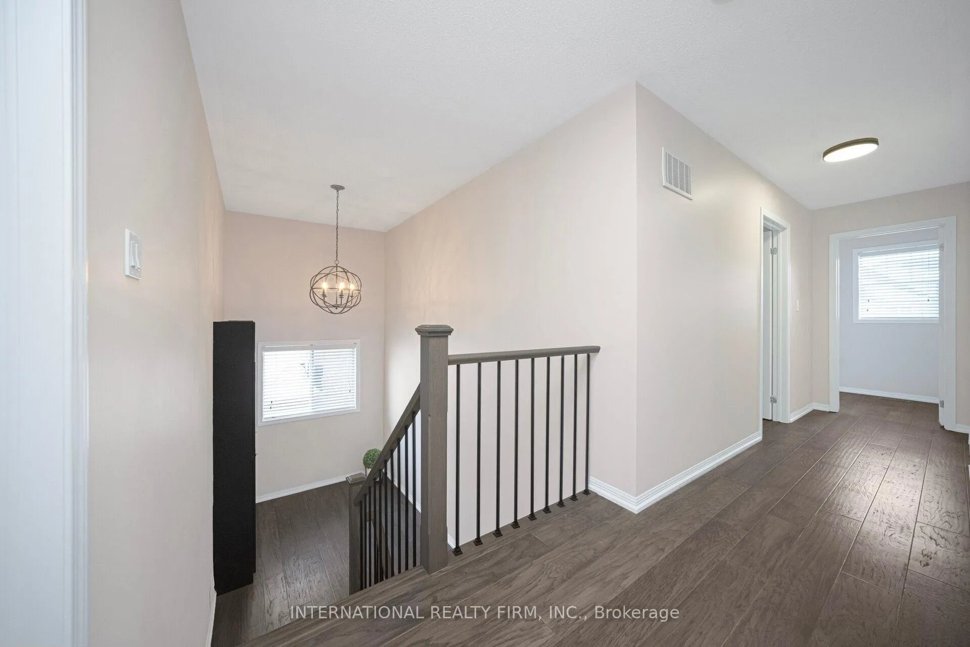 Photo 20 of 563 Hood Terrace, Milton, Coates — HOMEH