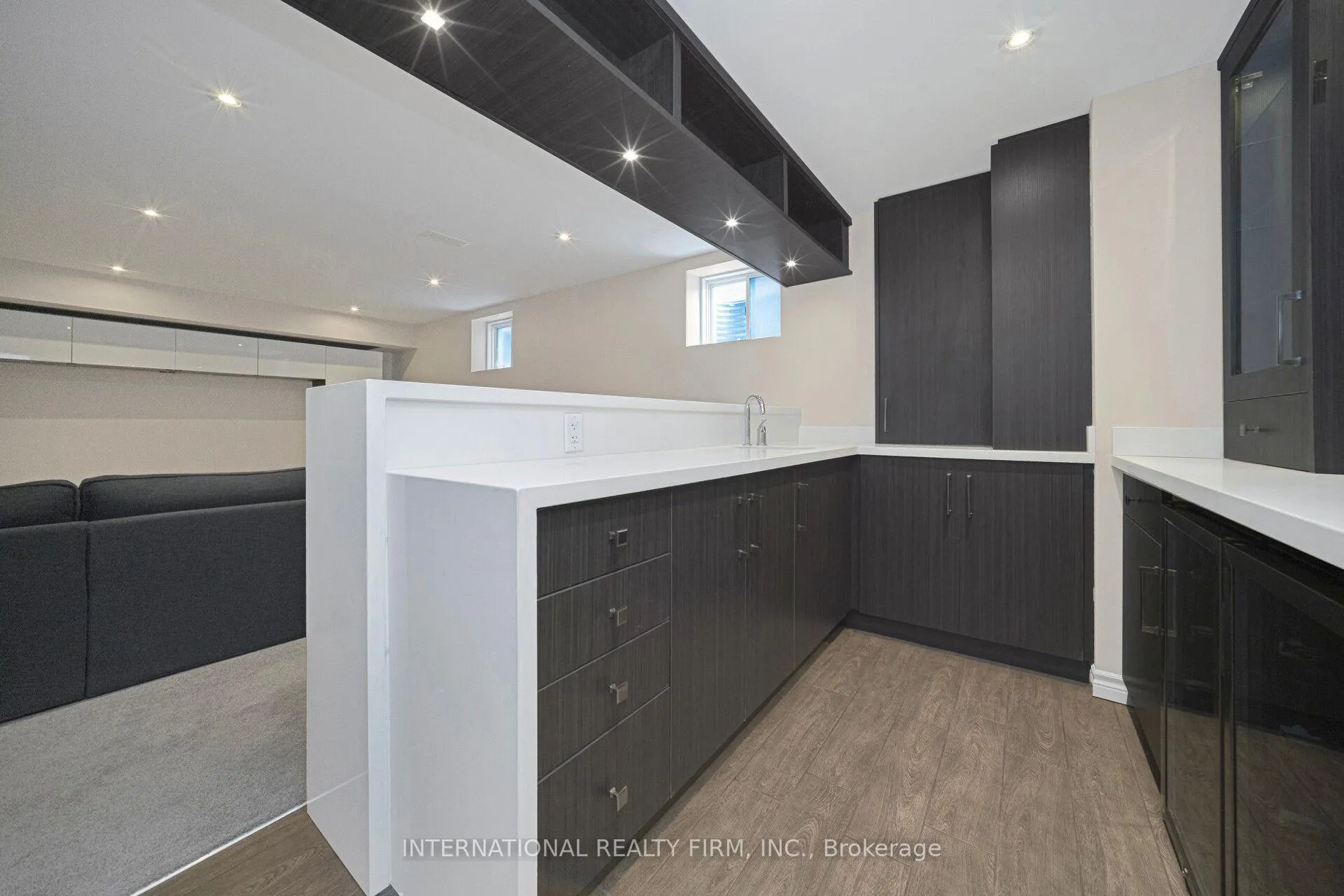 Photo 33 of 563 Hood Terrace, Milton, Coates — HOMEH