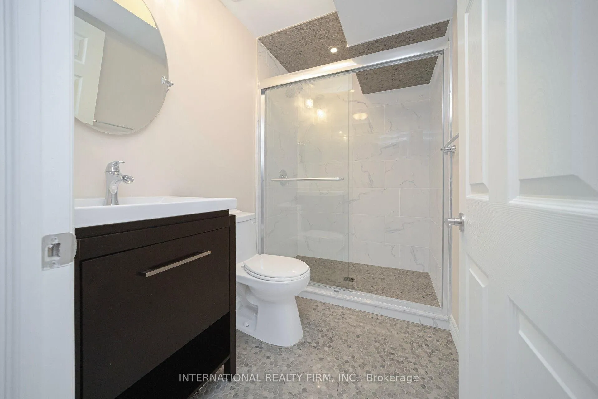 Photo 36 of 563 Hood Terrace, Milton, Coates — HOMEH