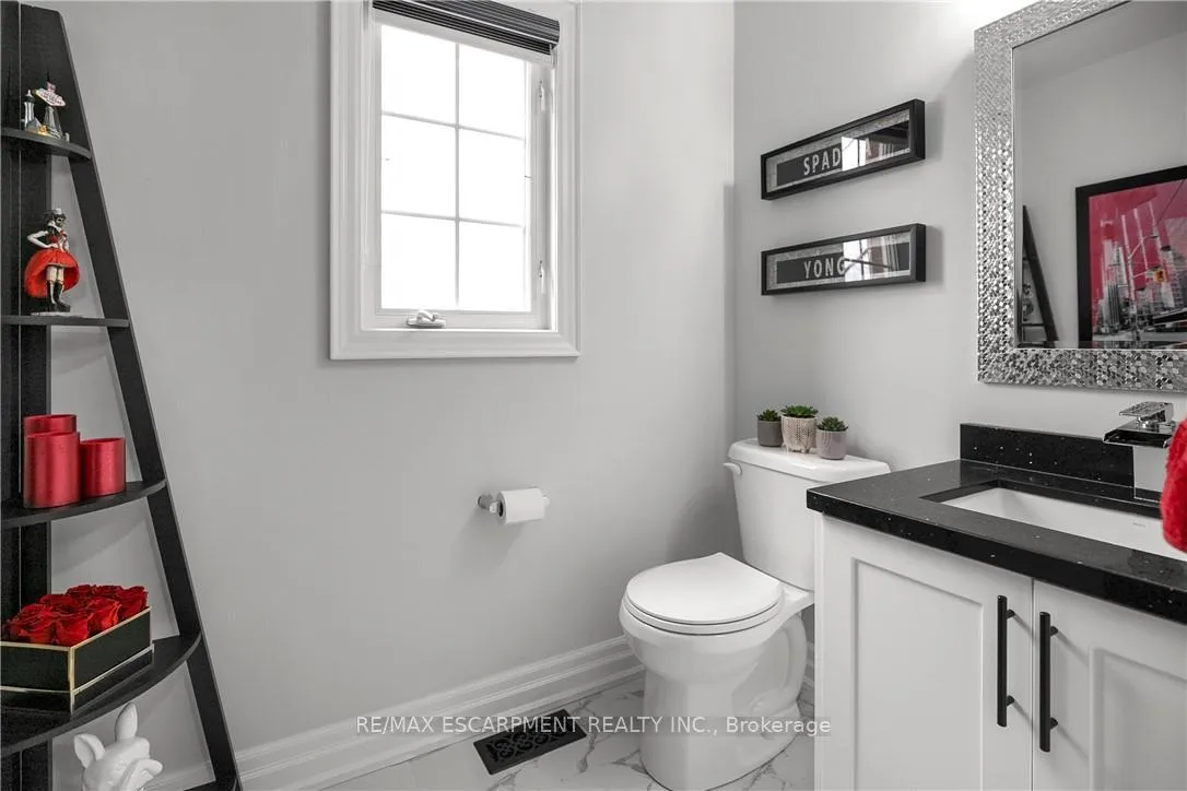 Photo 18 of Unit 16, 876 Golf Links Road, Hamilton, Meadowlands — HOMEH