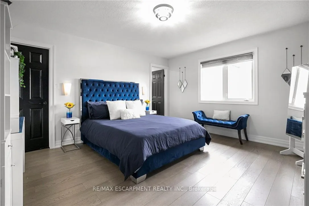 Photo 20 of Unit 16, 876 Golf Links Road, Hamilton, Meadowlands — HOMEH