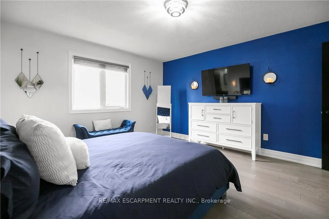 Photo 22 of Unit 16, 876 Golf Links Road, Hamilton, Meadowlands — HOMEH
