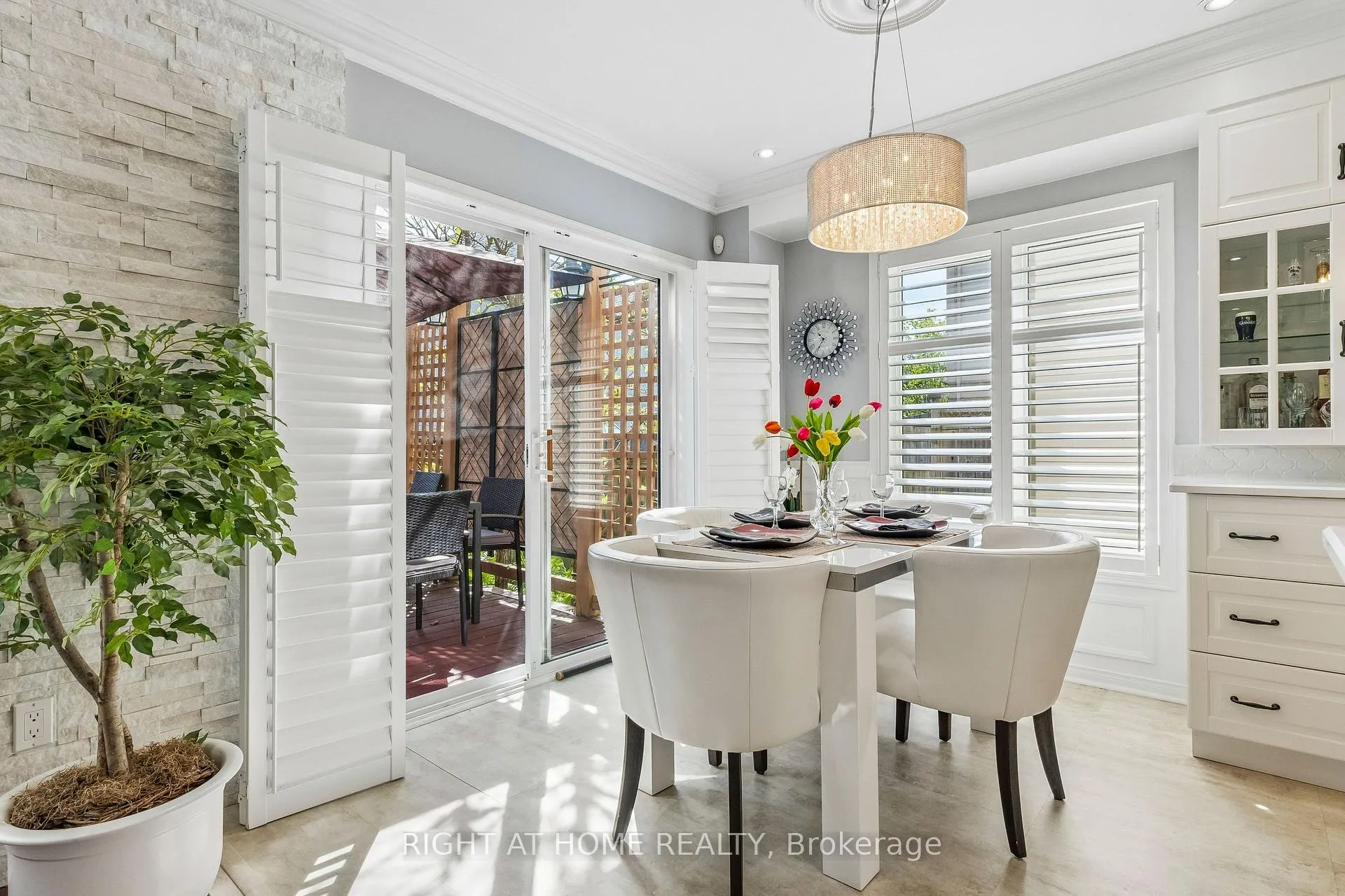 Photo 9 of 136 Harrongate Place, Whitby, Taunton North — HOMEH