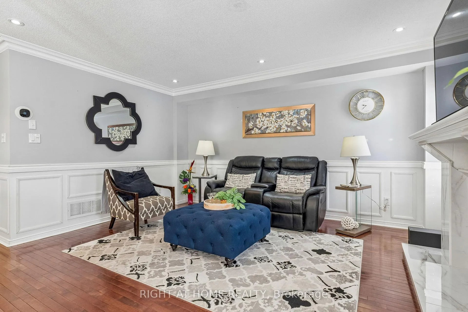 Photo 11 of 136 Harrongate Place, Whitby, Taunton North — HOMEH