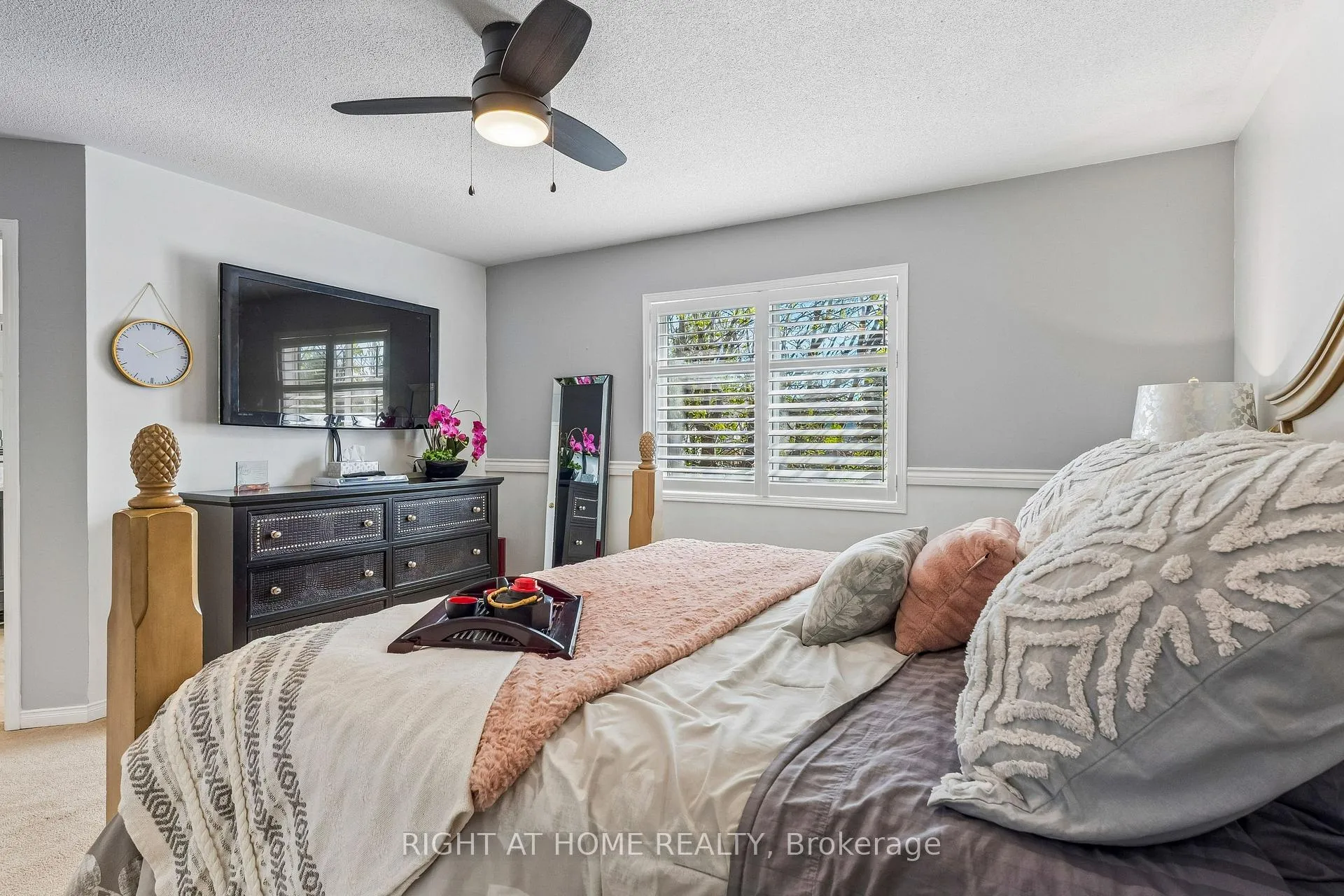 Photo 16 of 136 Harrongate Place, Whitby, Taunton North — HOMEH