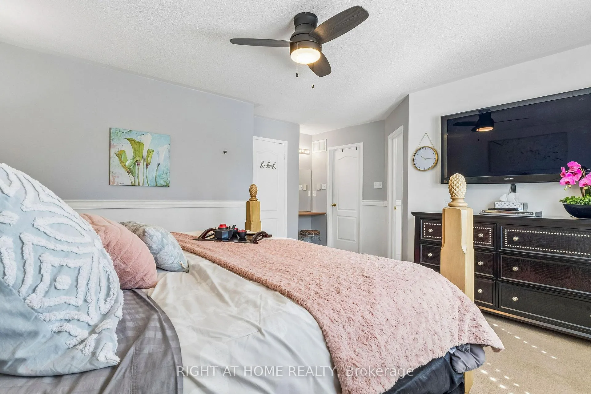 Photo 18 of 136 Harrongate Place, Whitby, Taunton North — HOMEH
