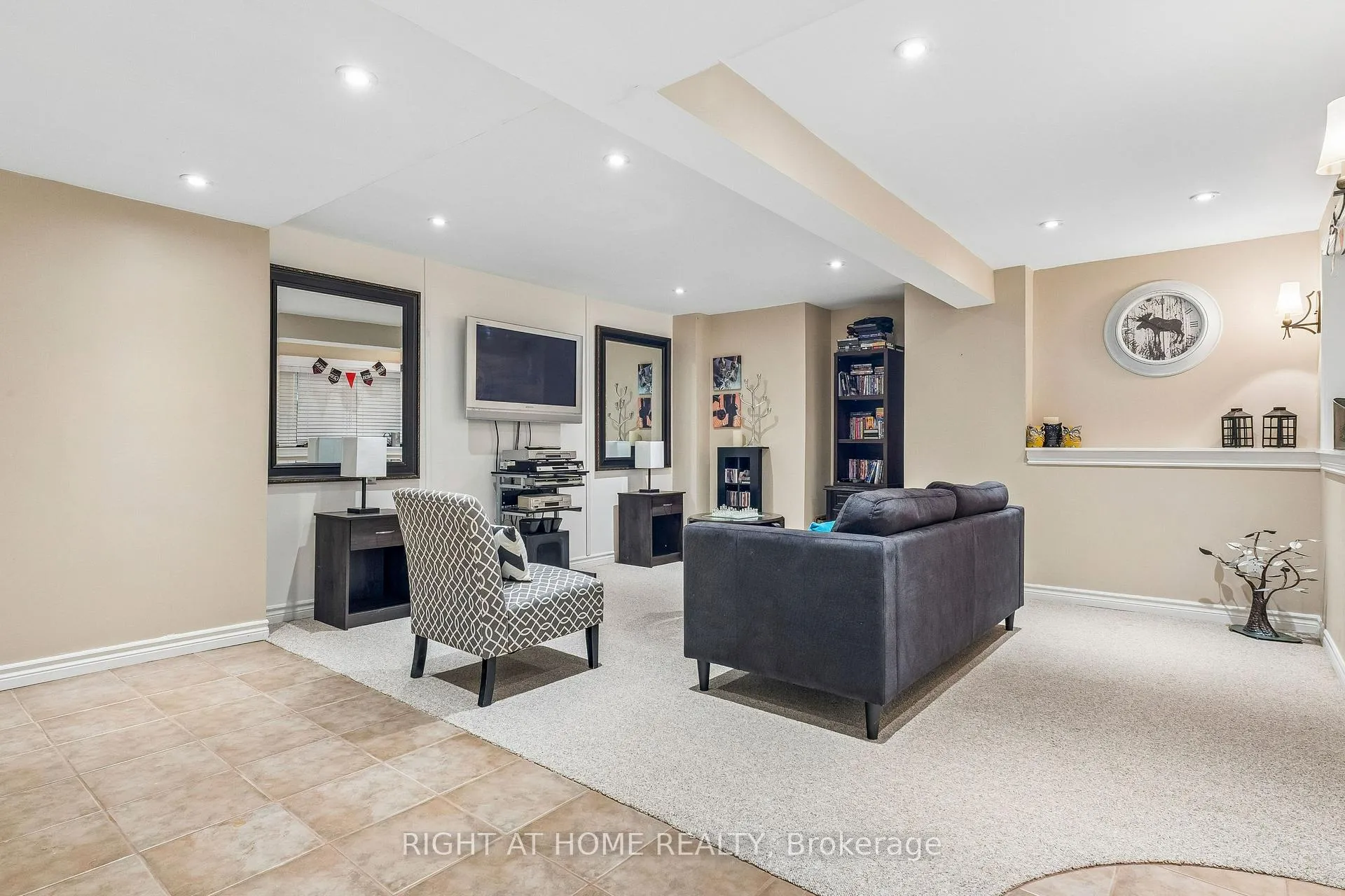 Photo 30 of 136 Harrongate Place, Whitby, Taunton North — HOMEH