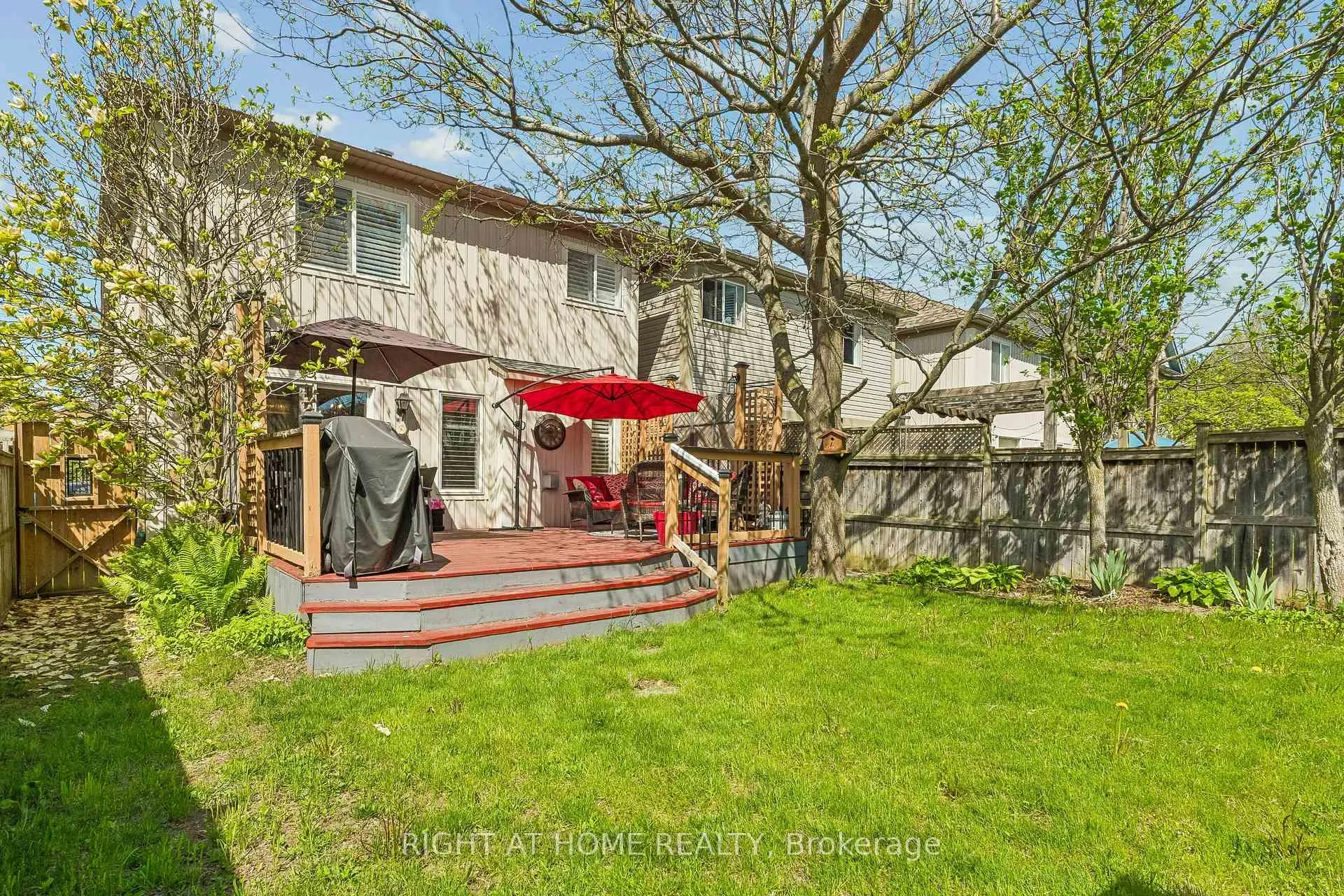 Photo 37 of 136 Harrongate Place, Whitby, Taunton North — HOMEH