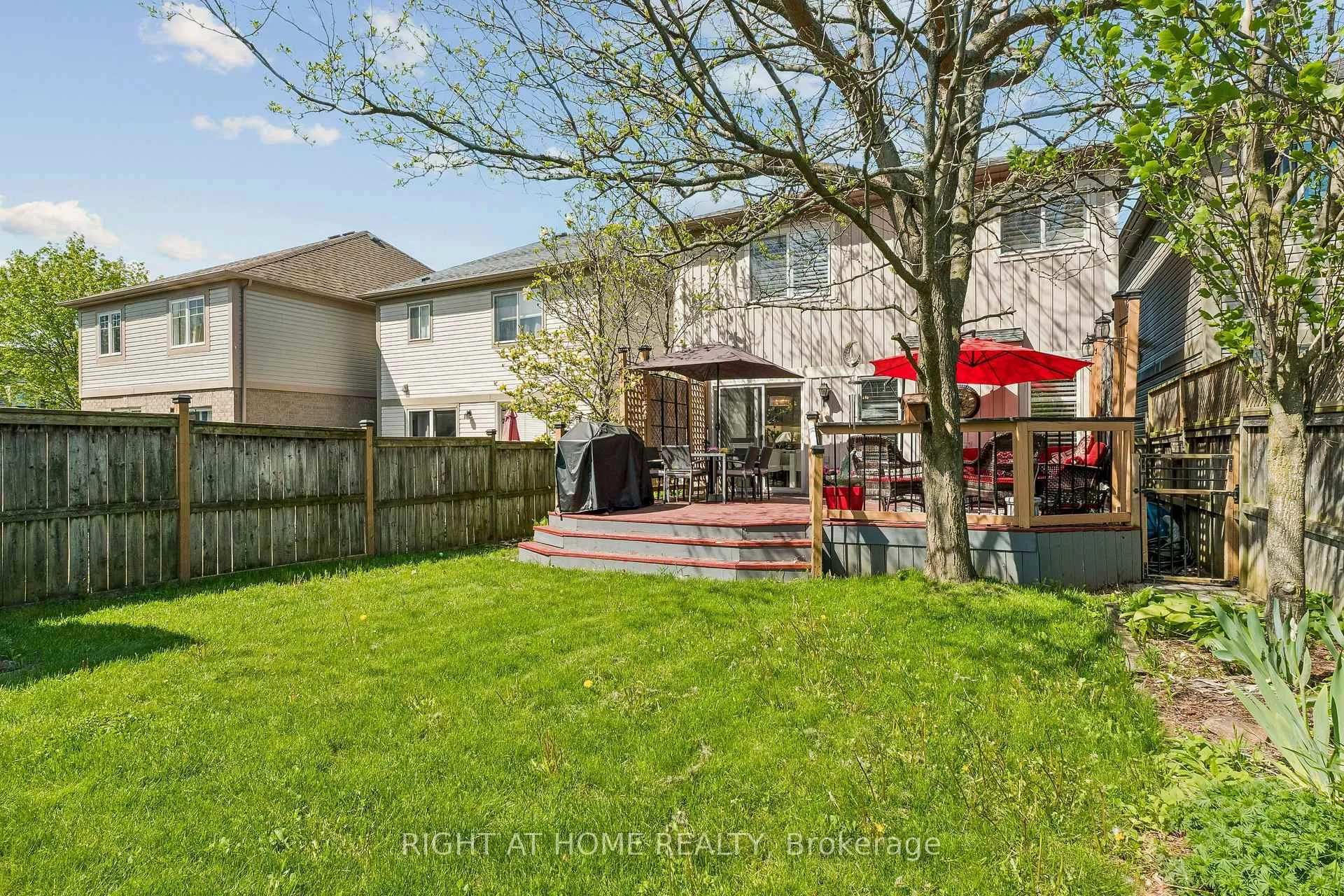 Photo 38 of 136 Harrongate Place, Whitby, Taunton North — HOMEH