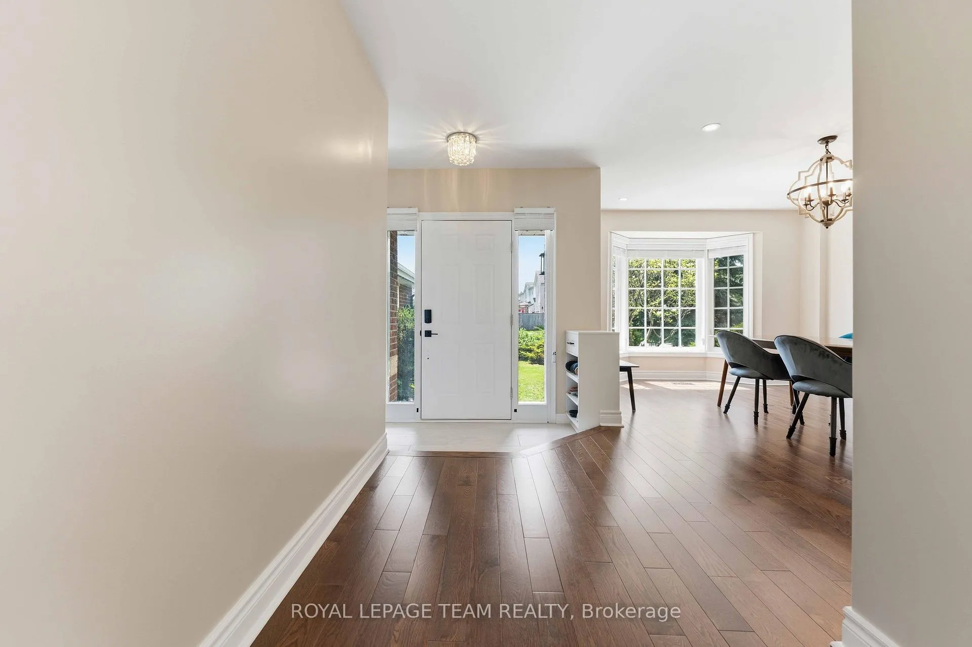 Photo 4 of 43 West Ridge Drive, Ottawa, Stittsville (Central) — HOMEH