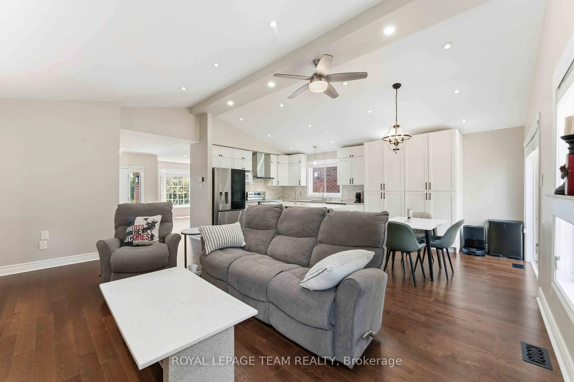 Photo 11 of 43 West Ridge Drive, Ottawa, Stittsville (Central) — HOMEH