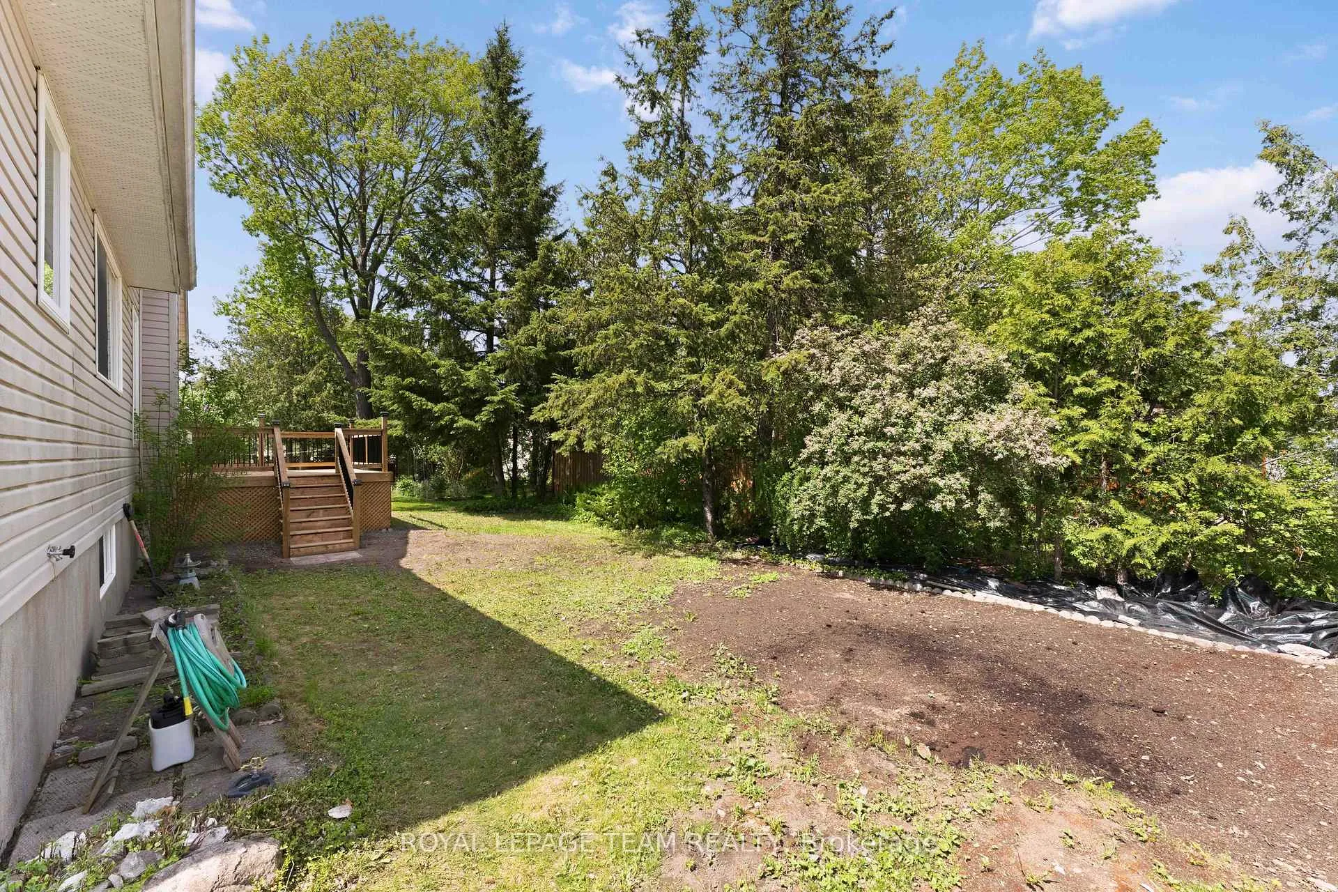 Photo 41 of 43 West Ridge Drive, Ottawa, Stittsville (Central) — HOMEH