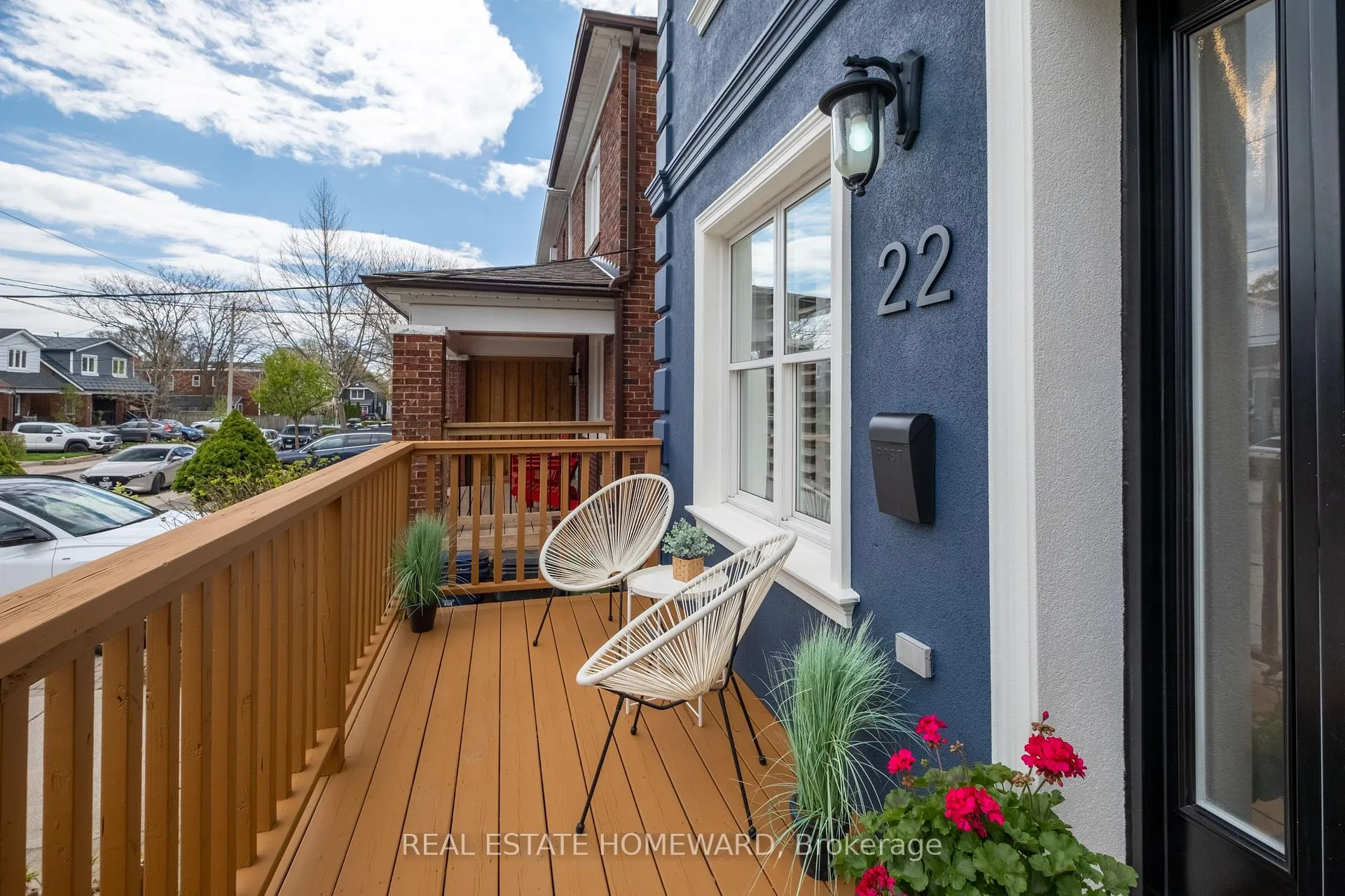 Photo 3 of 22 Kimbourne Avenue, Toronto, Danforth Village-East York — HOMEH