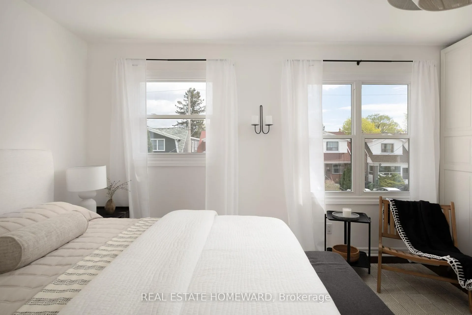 Photo 17 of 22 Kimbourne Avenue, Toronto, Danforth Village-East York — HOMEH