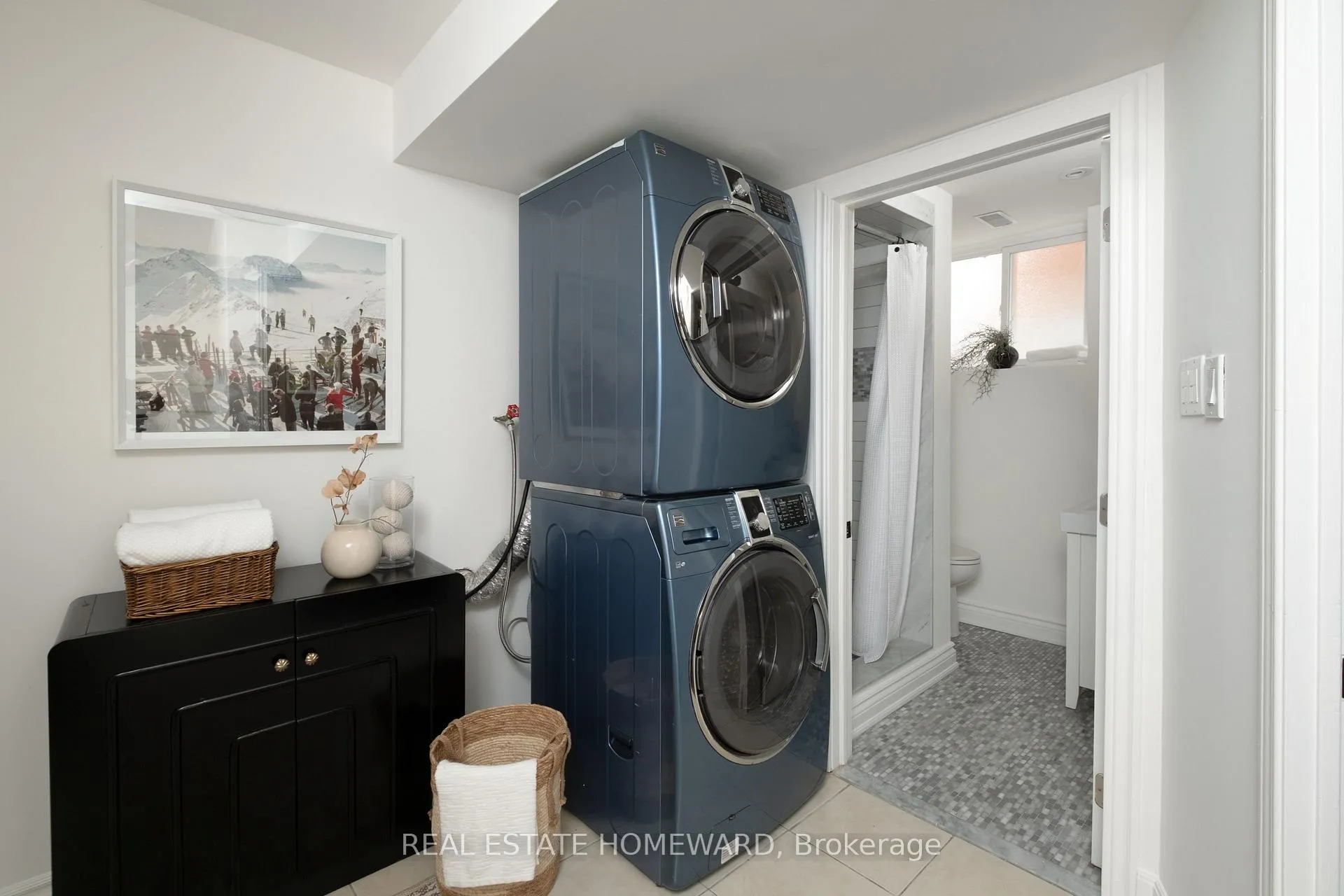 Photo 34 of 22 Kimbourne Avenue, Toronto, Danforth Village-East York — HOMEH