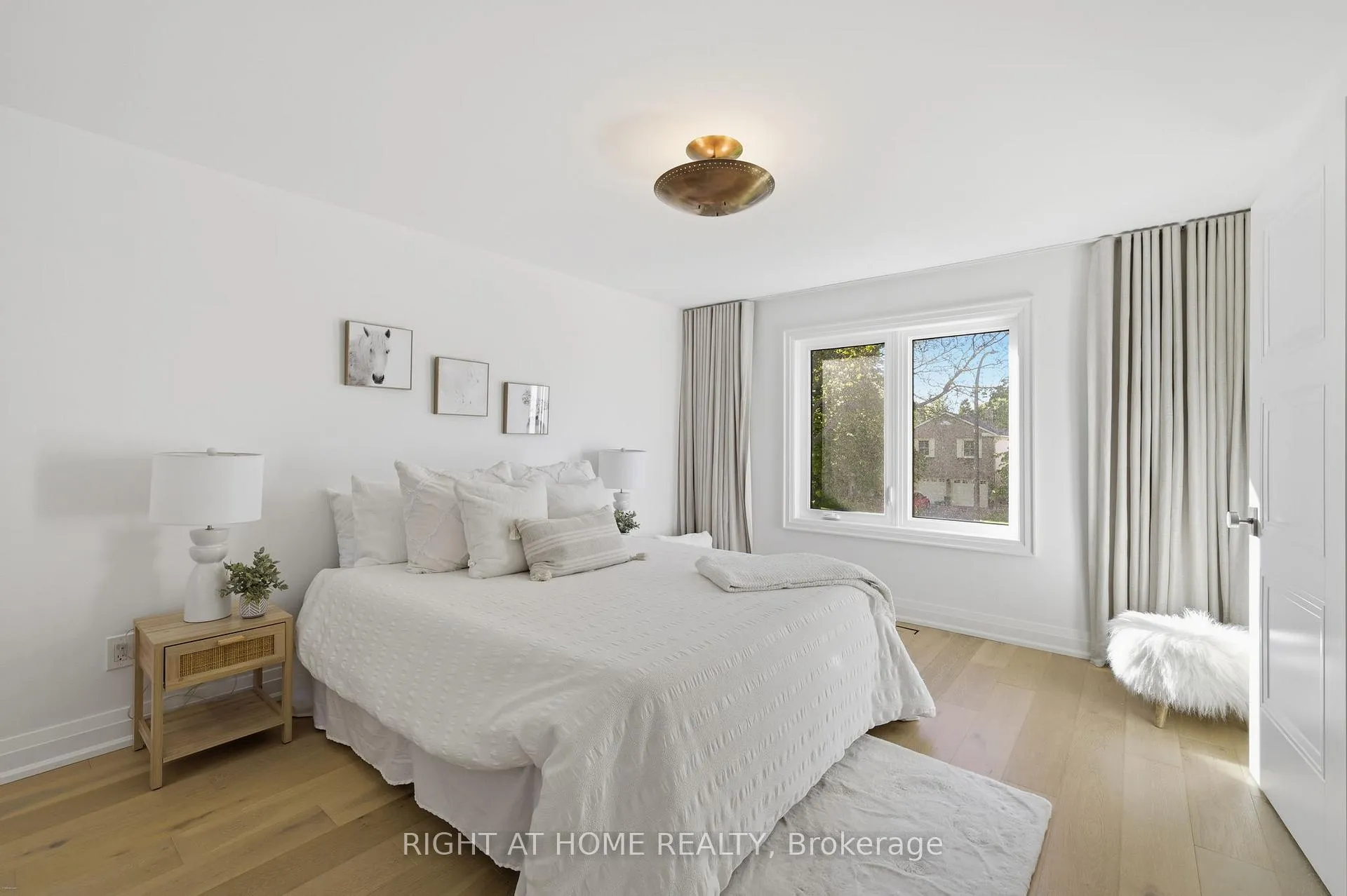 Photo 19 of 527 Beech Street E, Whitby, Pringle Creek — HOMEH