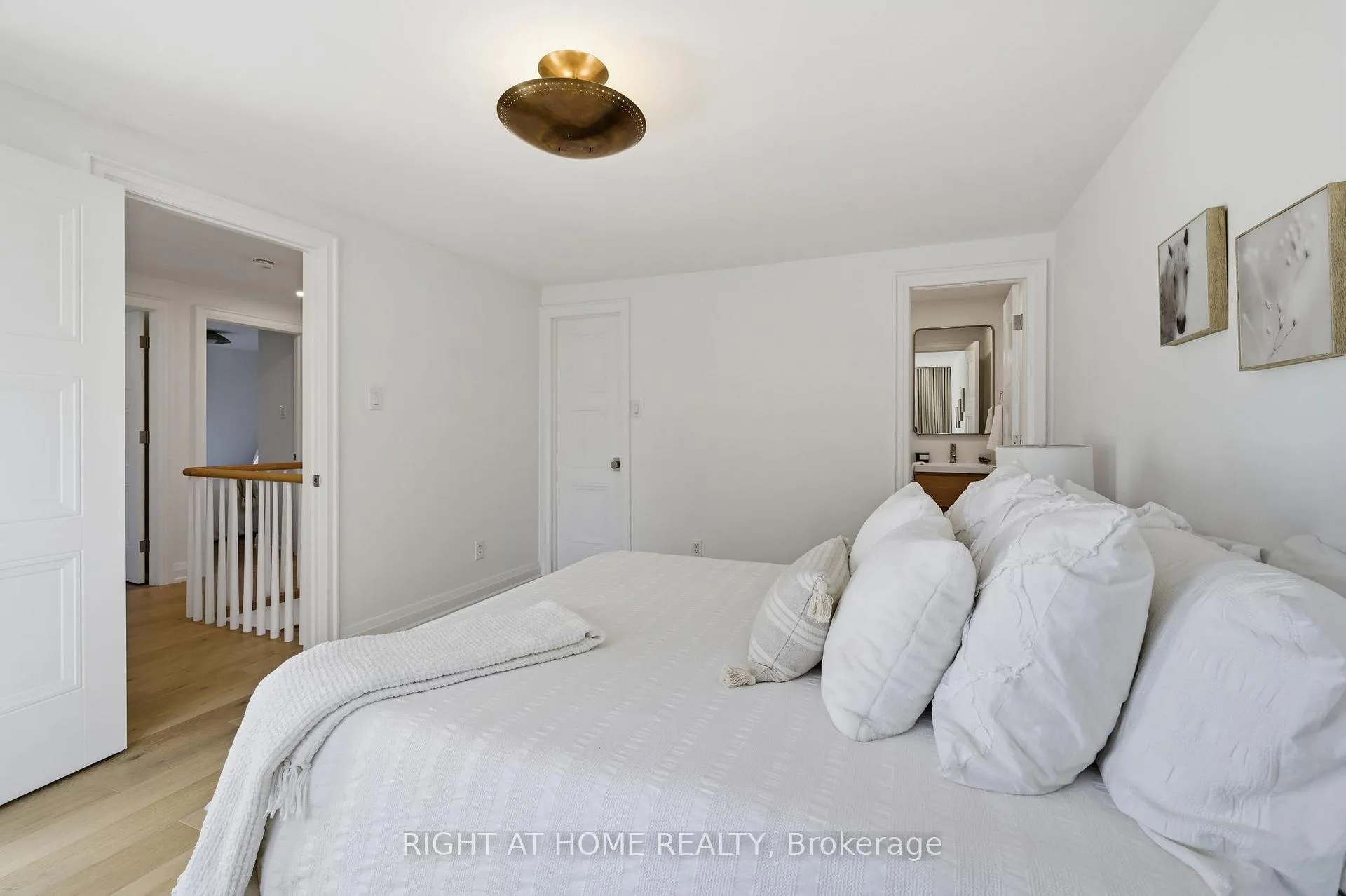 Photo 20 of 527 Beech Street E, Whitby, Pringle Creek — HOMEH