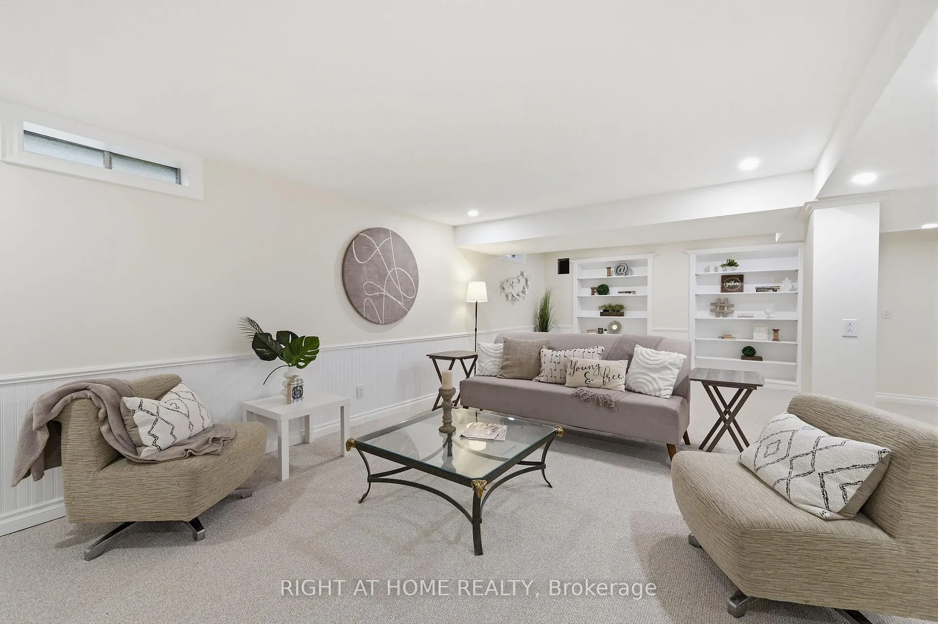 Photo 28 of 527 Beech Street E, Whitby, Pringle Creek — HOMEH