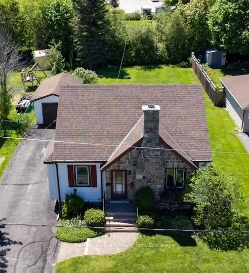 Photo 3 of 31 Adelaide Street S, Kawartha Lakes, Lindsay — HOMEH