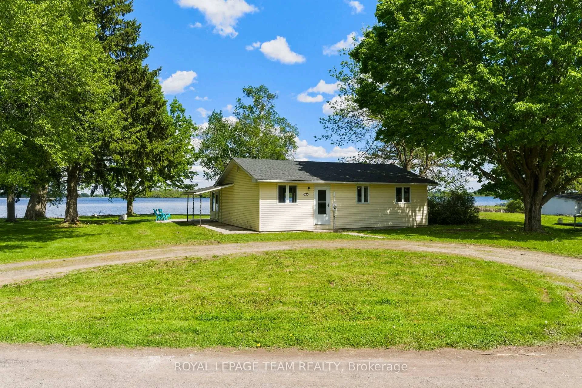 Photo 38 of 1625 County Rd 2, Edwardsburgh/Cardinal, Edwardsburgh/Cardinal Twp — HOMEH