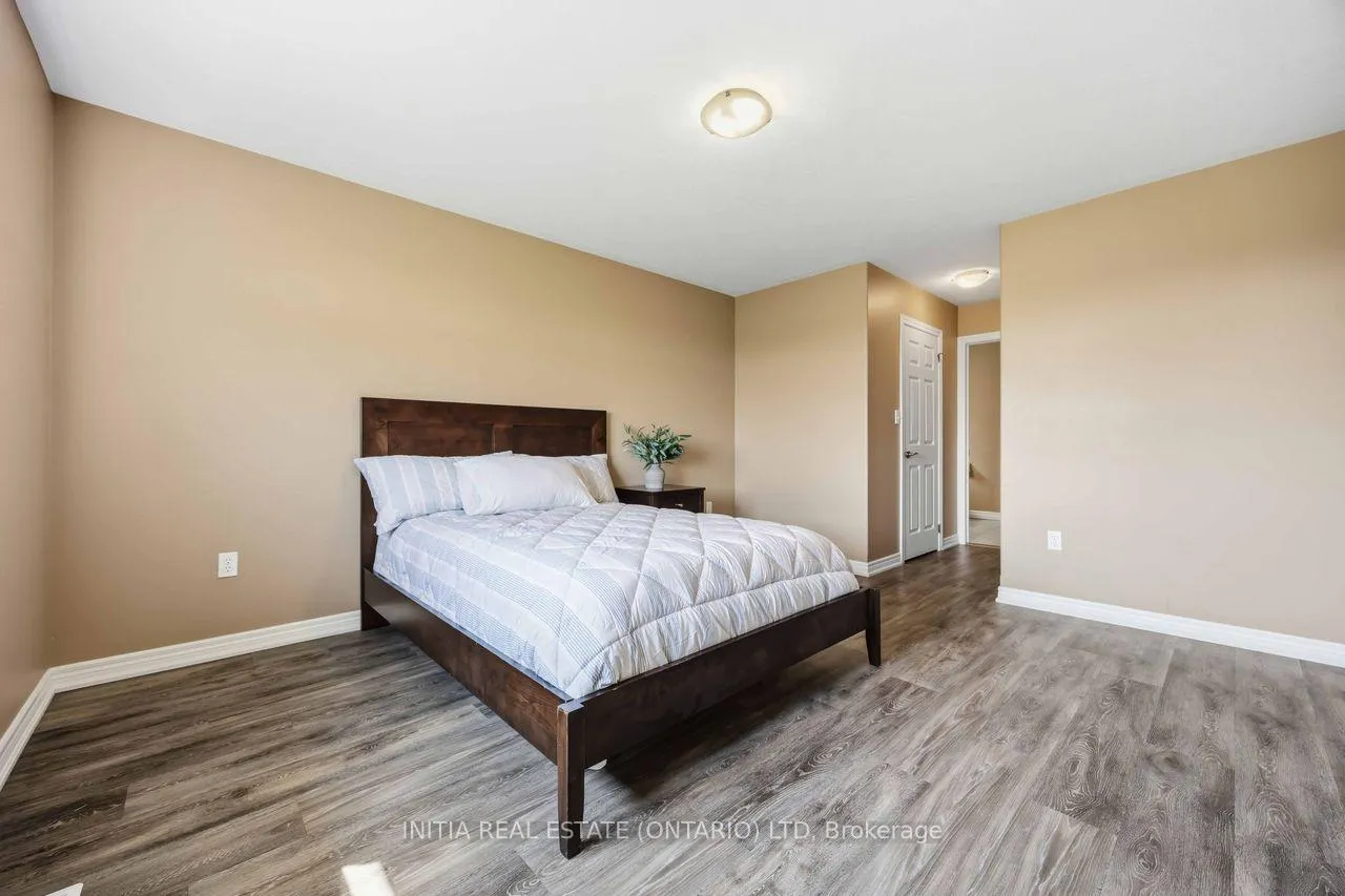 Photo 14 of 482A First Avenue, Enniskillen, Petrolia — HOMEH