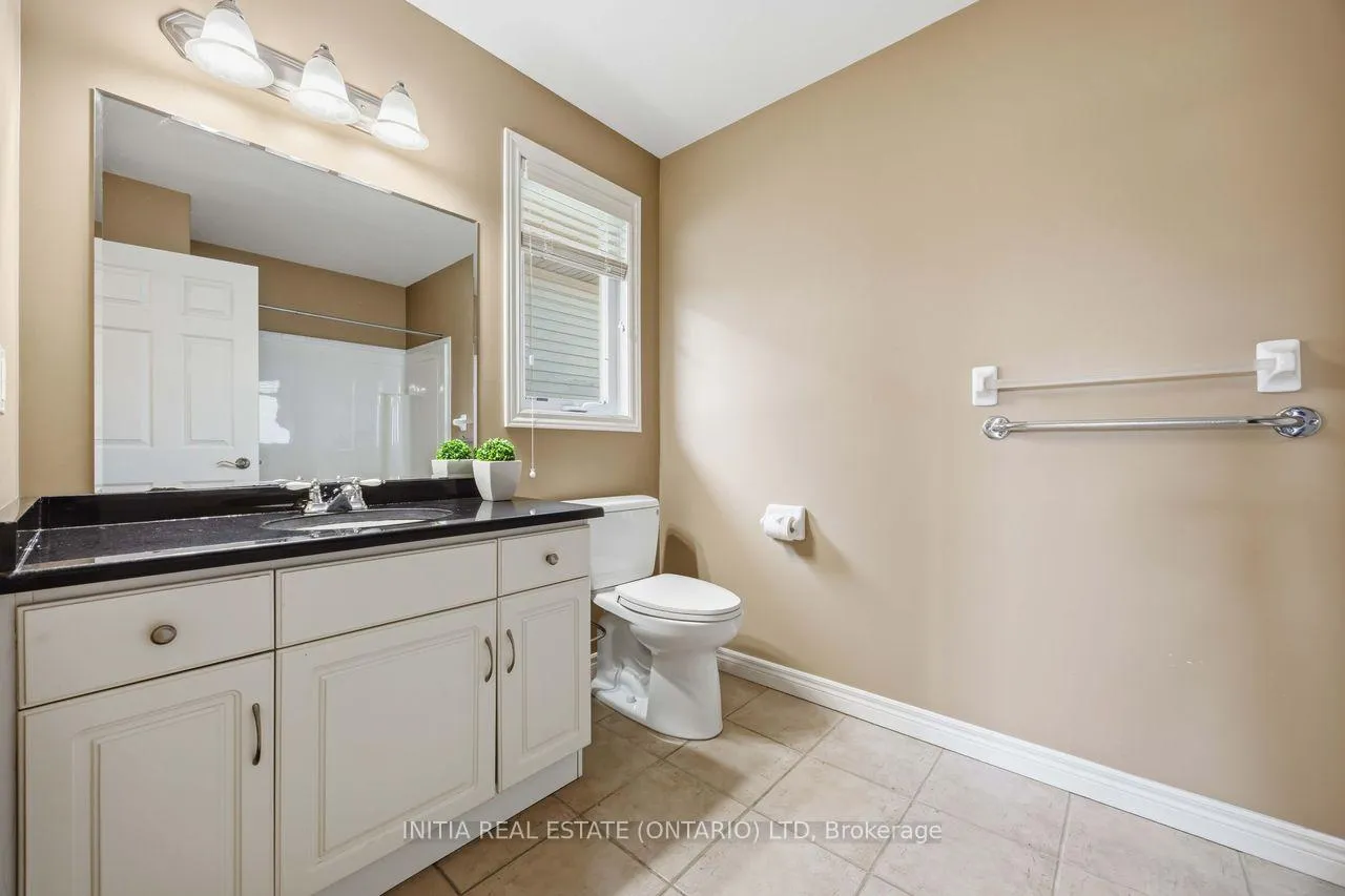 Photo 15 of 482A First Avenue, Enniskillen, Petrolia — HOMEH