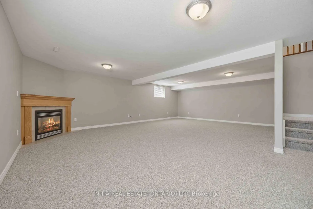 Photo 18 of 482A First Avenue, Enniskillen, Petrolia — HOMEH