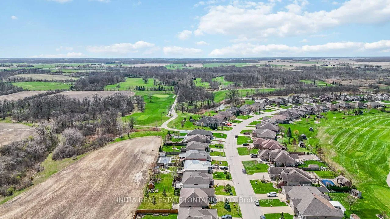 Photo 29 of 482A First Avenue, Enniskillen, Petrolia — HOMEH